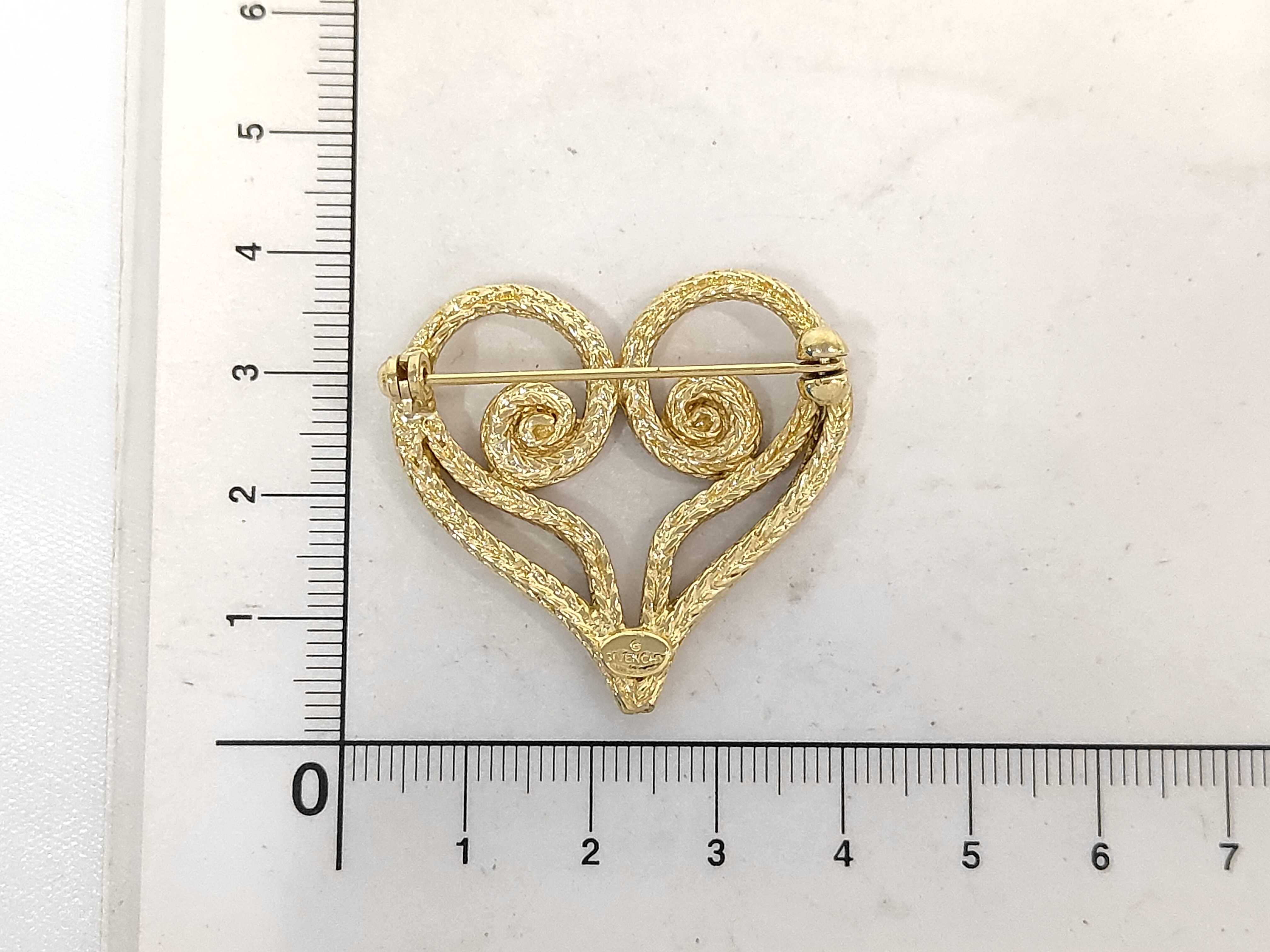 Brooch / GP Brooch — view 4