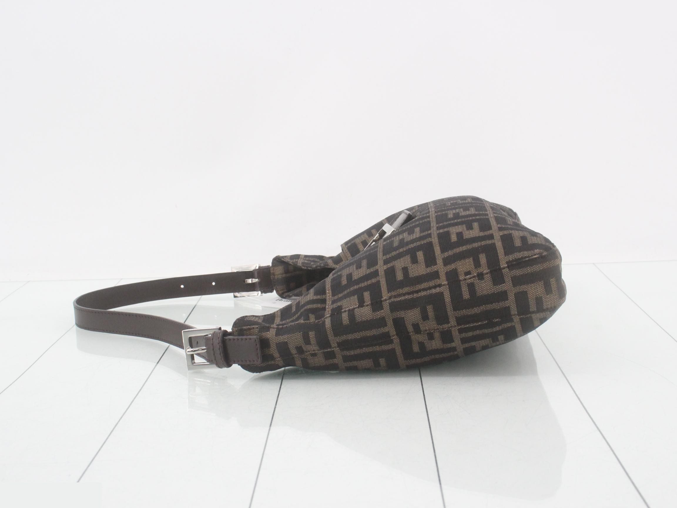 ZUCCA Mamma Bucket Shoulder Bag — view 4