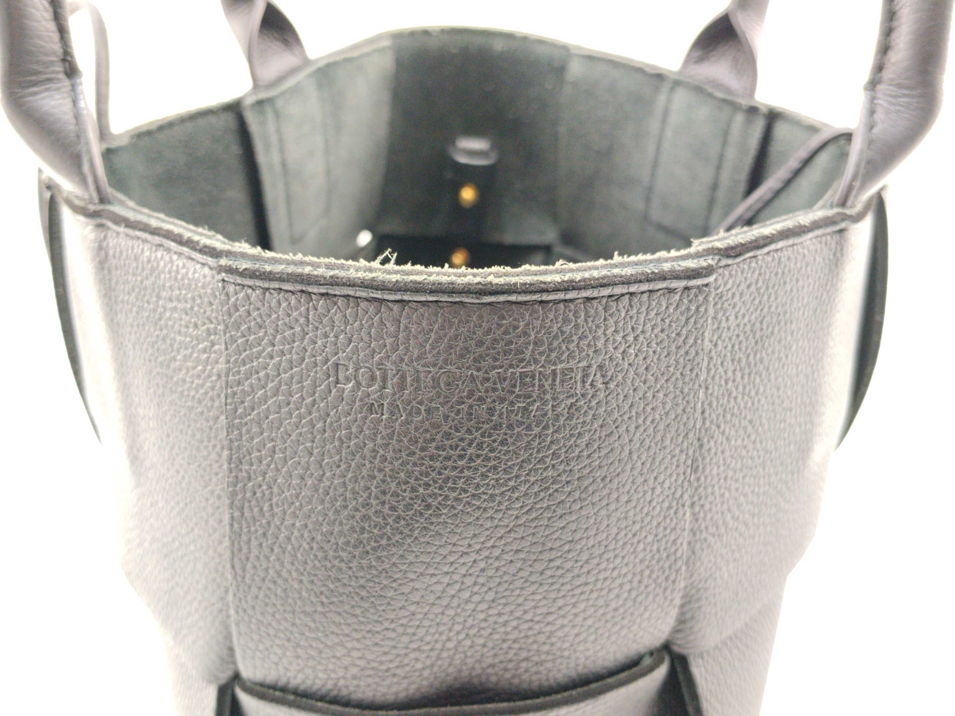 Maxi Intrecciato Arcomini Tote Bag, Leather, RFID, Black, Shoulder Strap/Pouch, Handbag — view 10