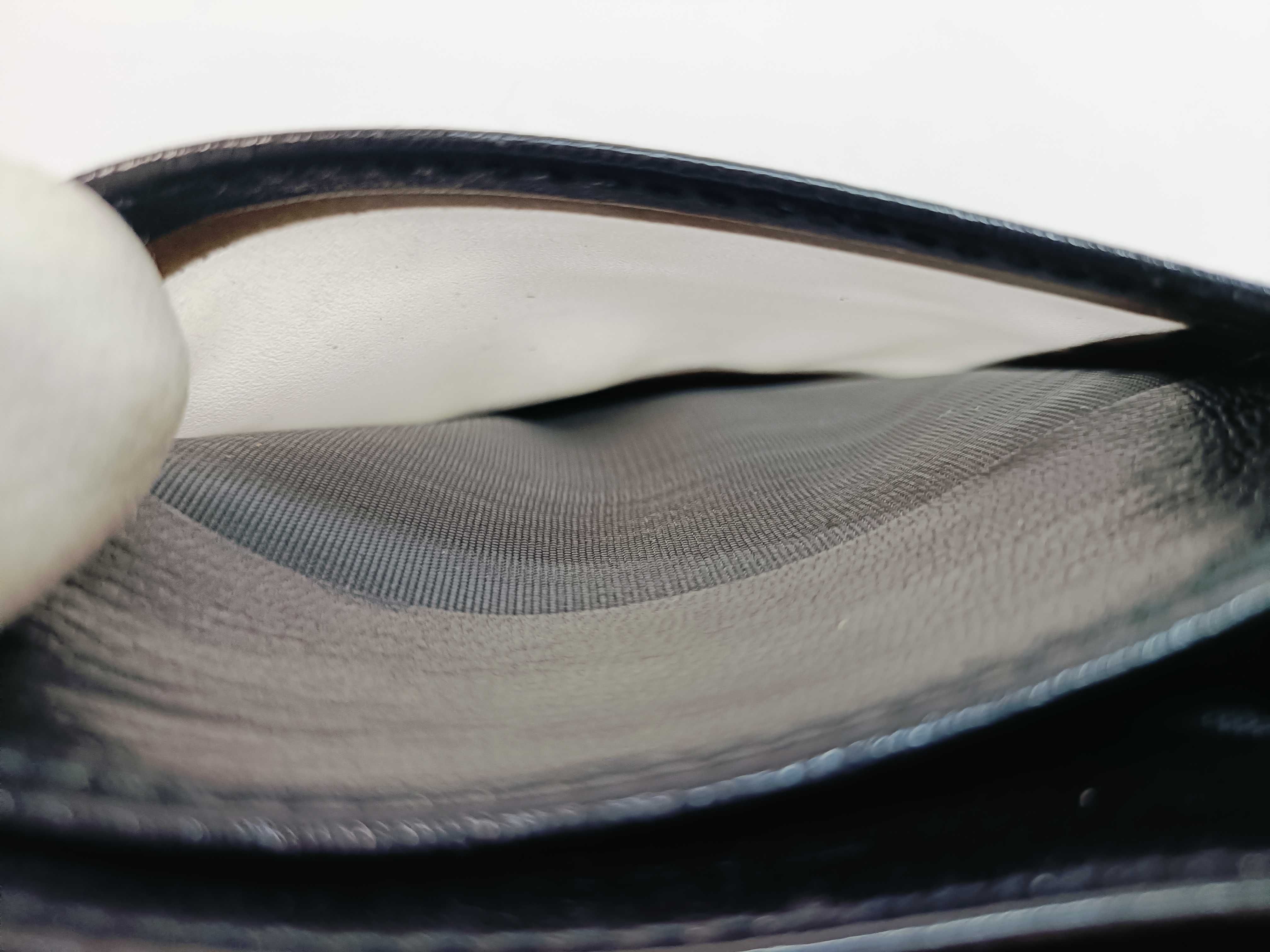 folding wallet, shows signs of wear. — view 10
