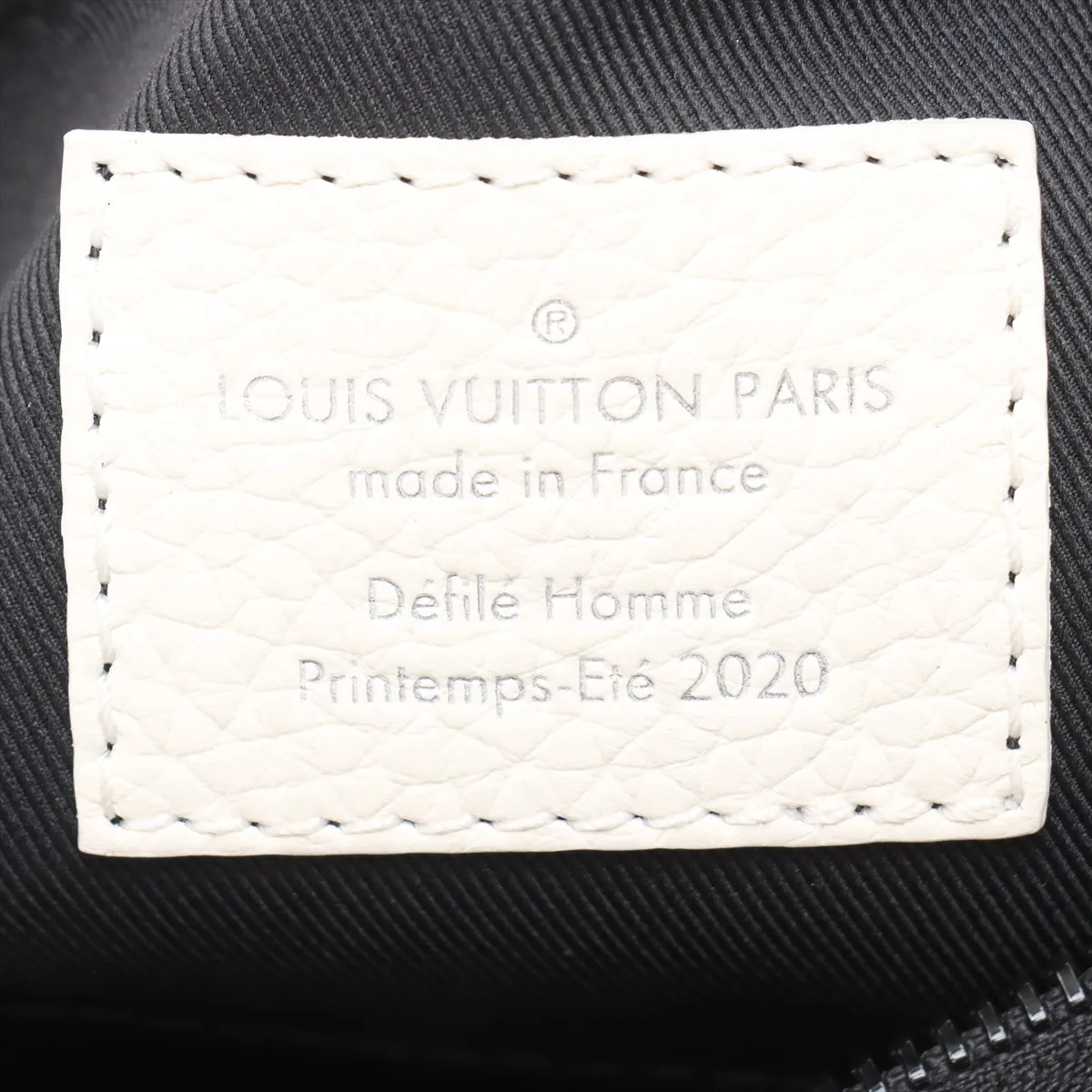 Monogram Empreinte Triangle Messenger M55927 AR4109 White RFID reaction available — view 10