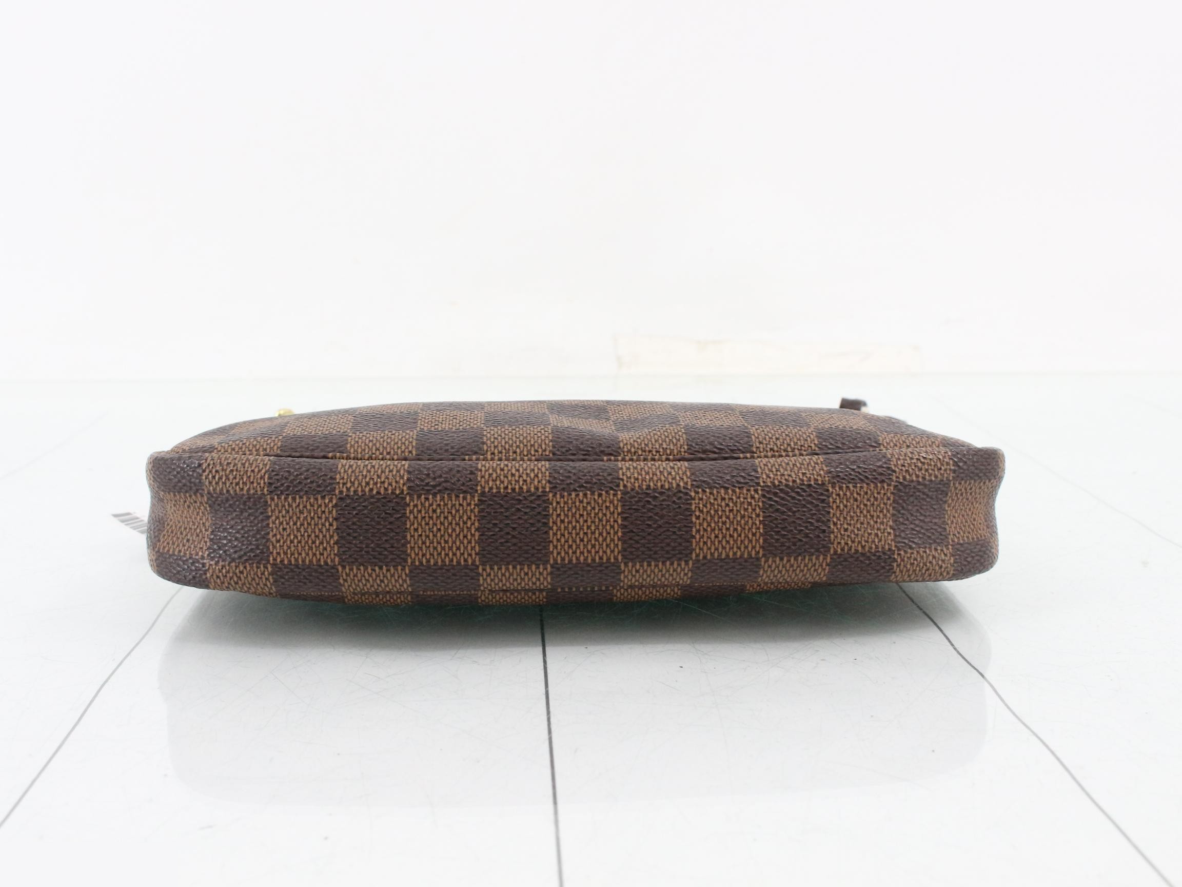Damier Pochette Accessoires Accessory Pouch — view 3