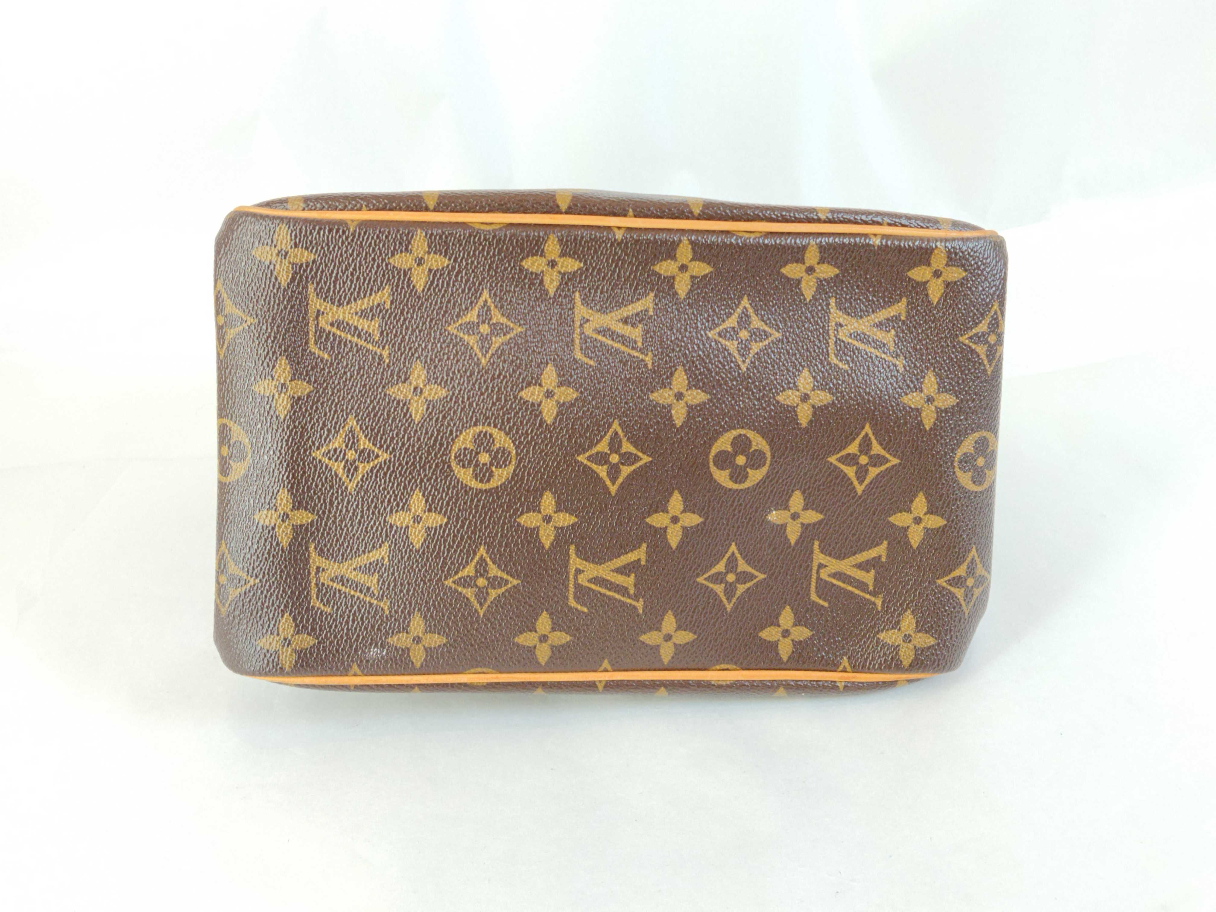 Monogram Batignolles M51156 VI0016 Brown Handbag — view 8