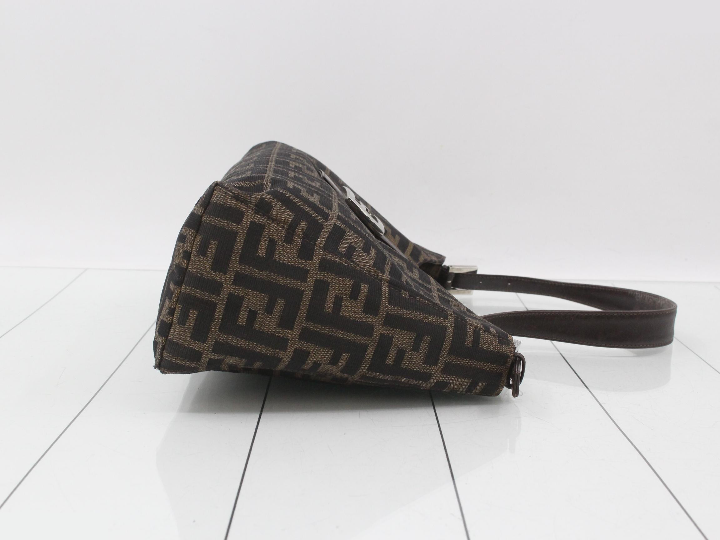 Zucca One-Shoulder Bag — view 3