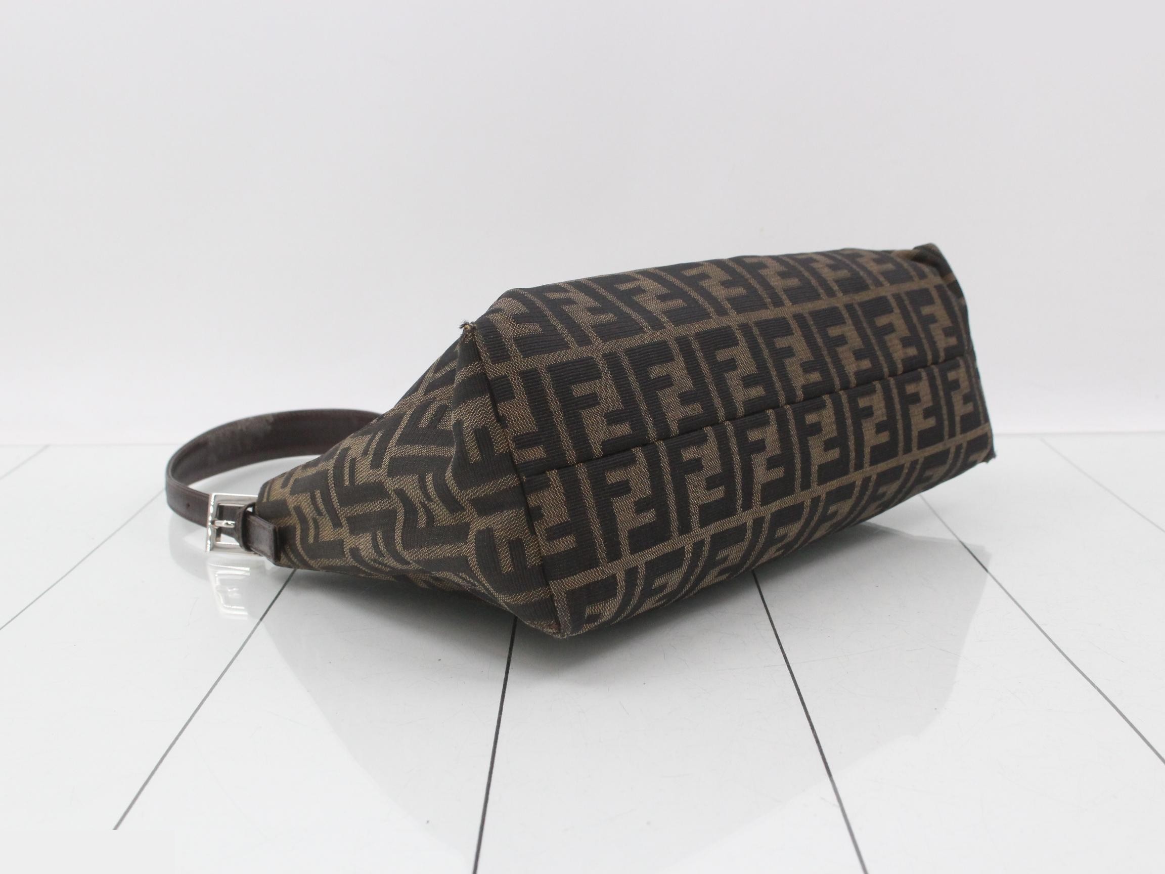 Zucca One-Shoulder Bag — view 5