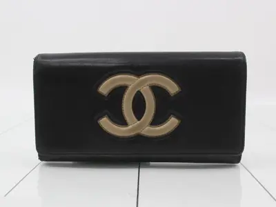 Leather Coco Mark Bi-fold Long Wallet