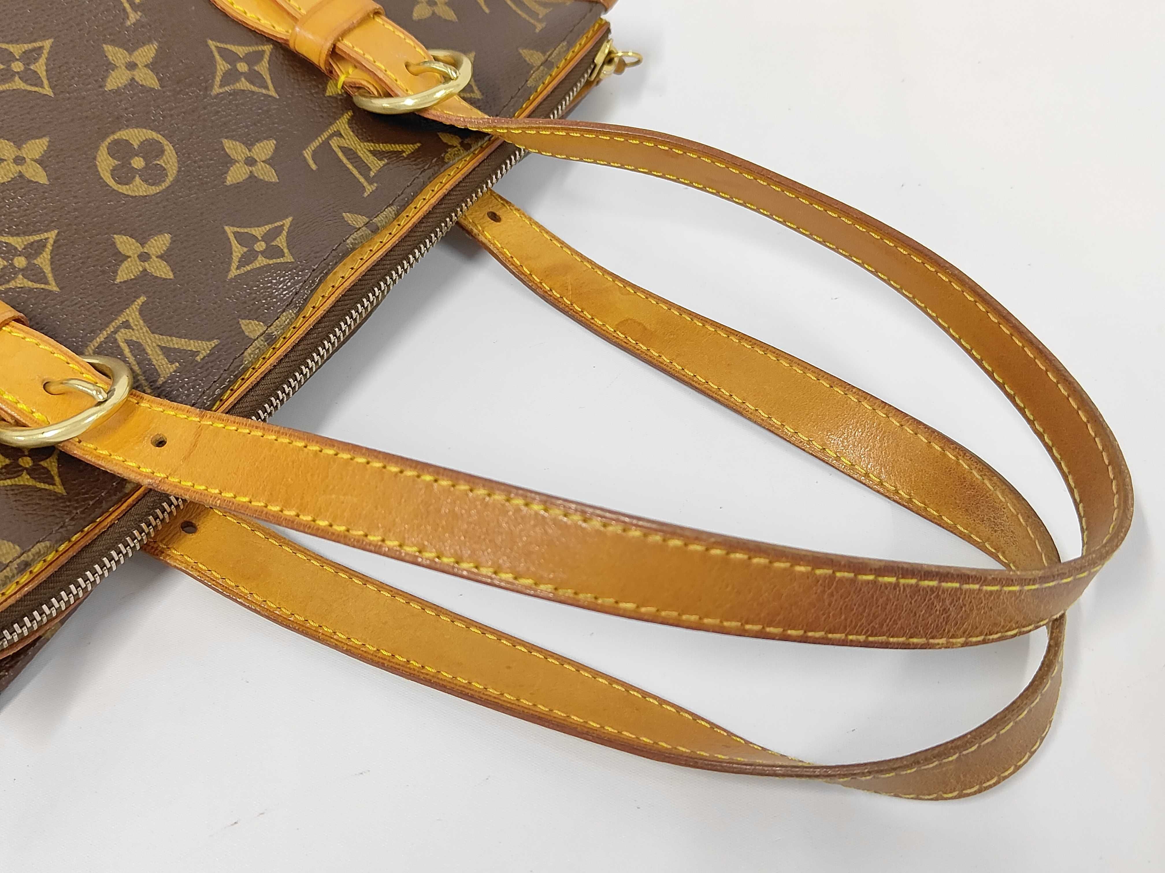 M40007 Monogram Popincourt Tote Bag — view 3