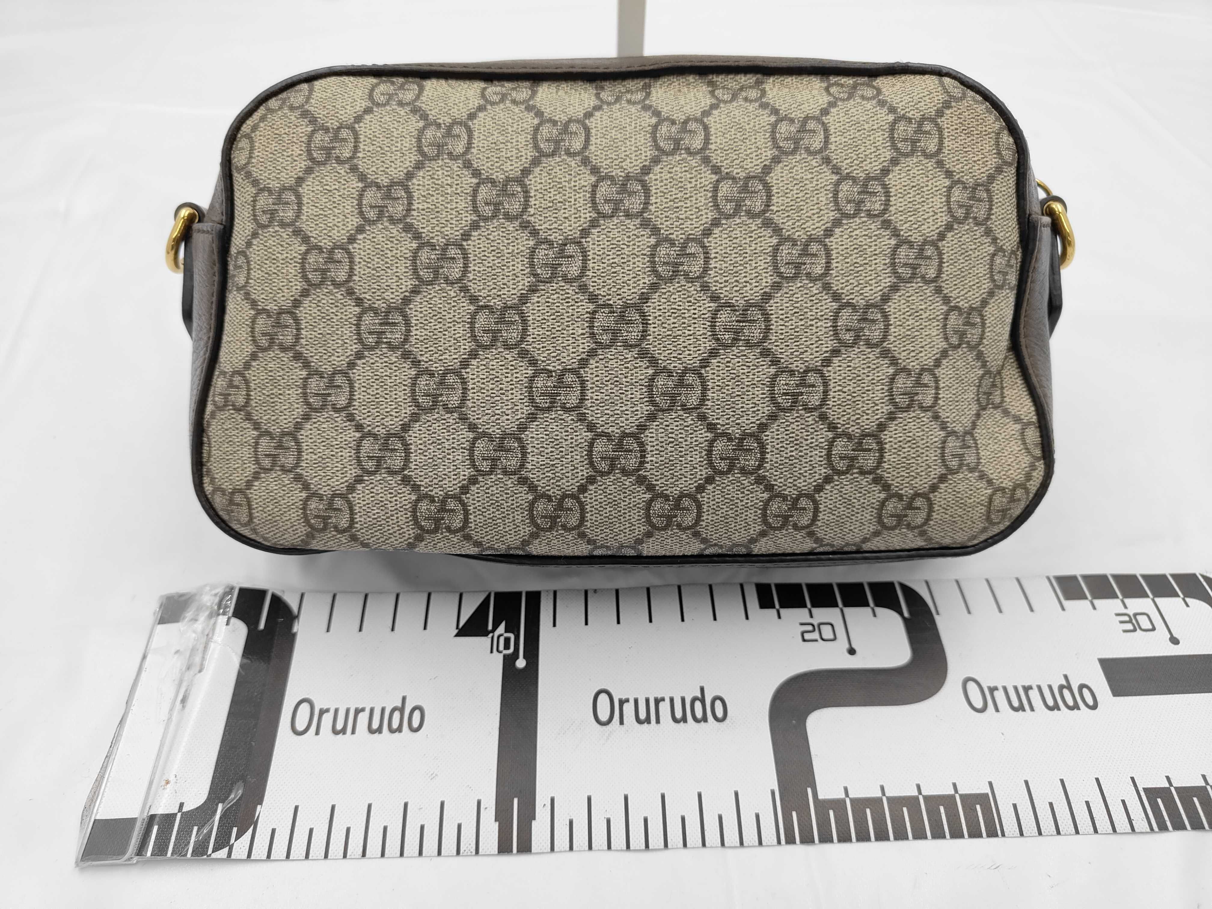 GG Supreme Neo Vintage Shoulder Bag — view 2