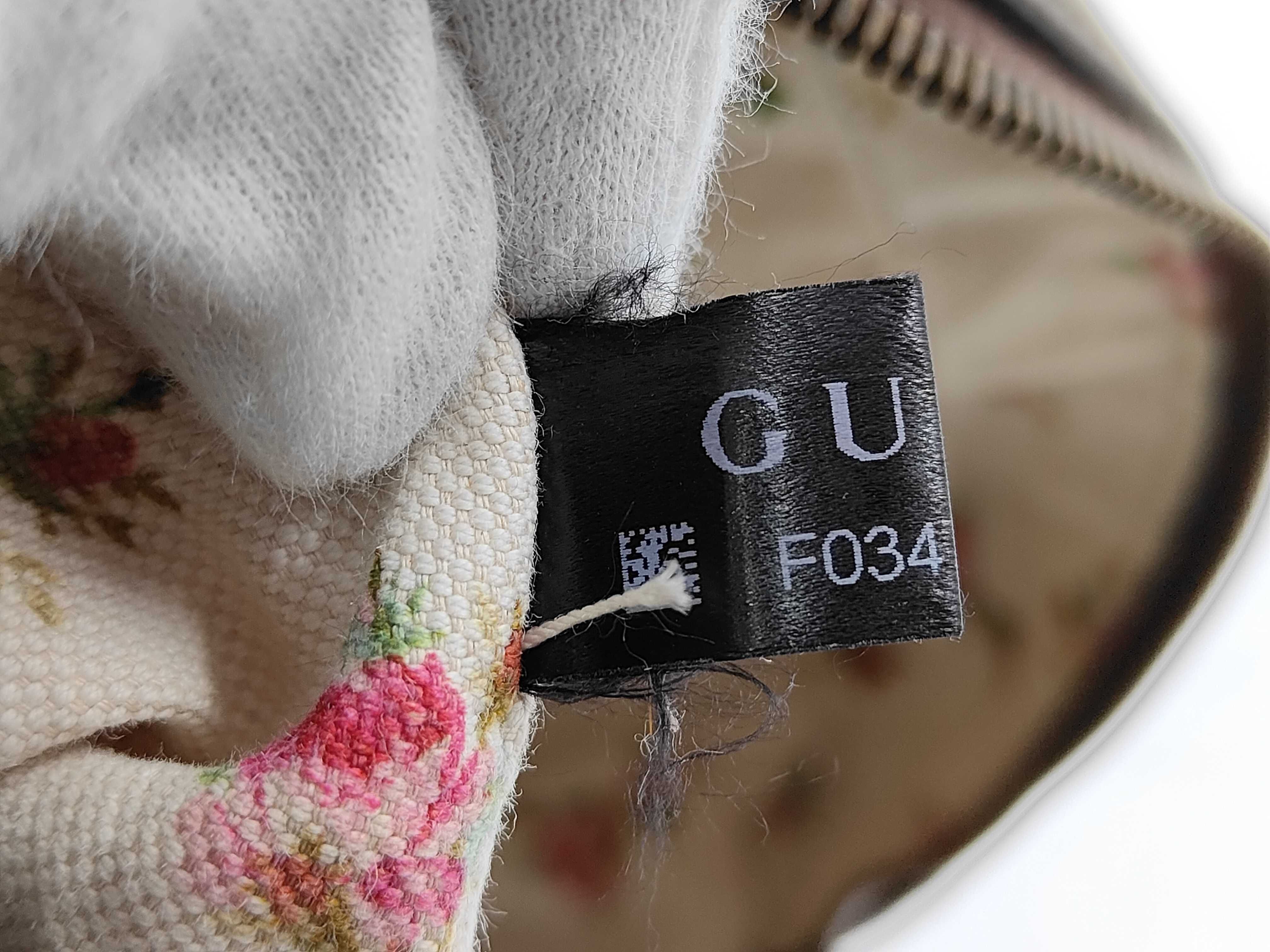 GG Supreme Neo Vintage Shoulder Bag — view 10