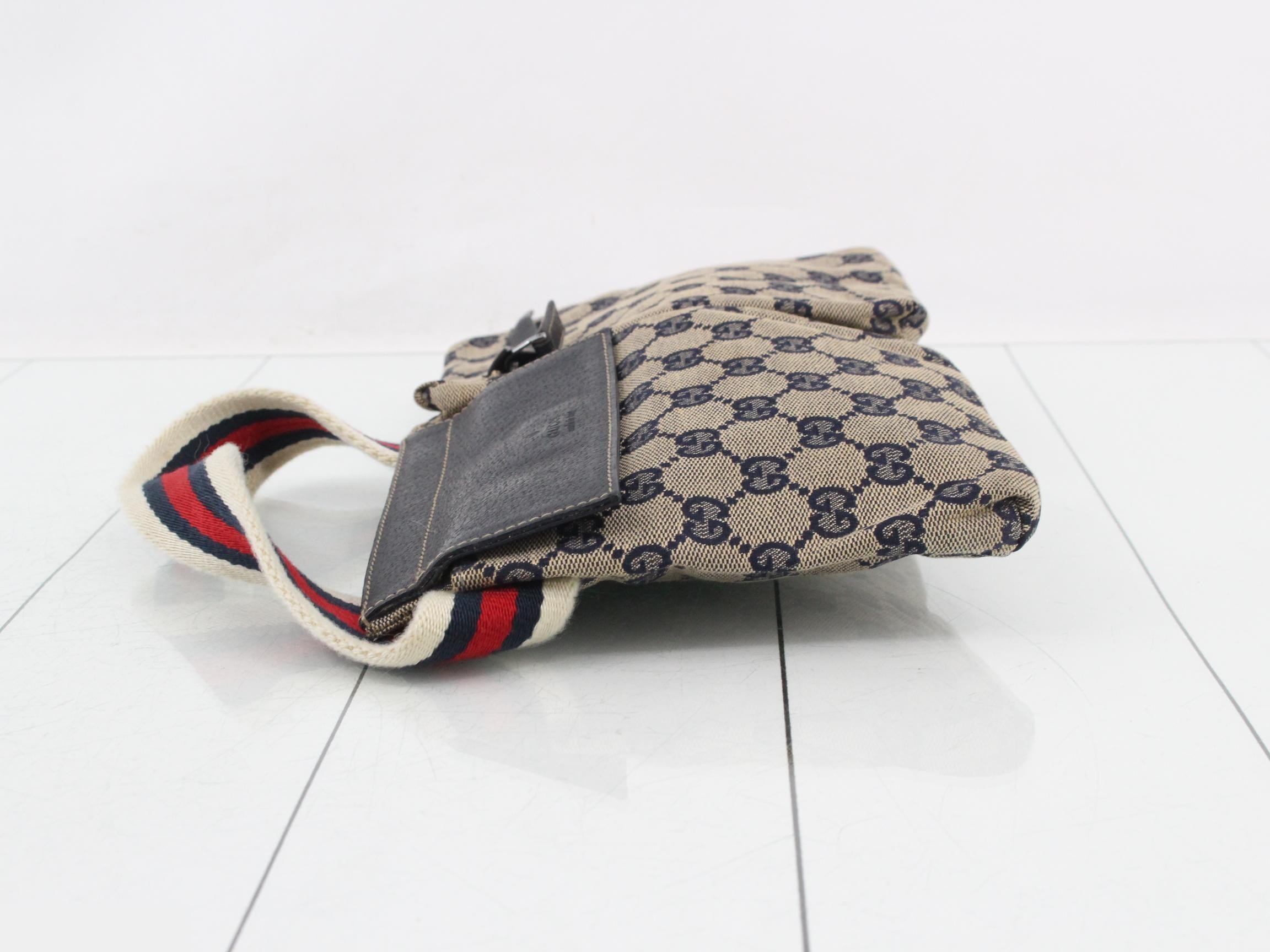 GG Canvas (Bag) - Shoulder Bag — view 4