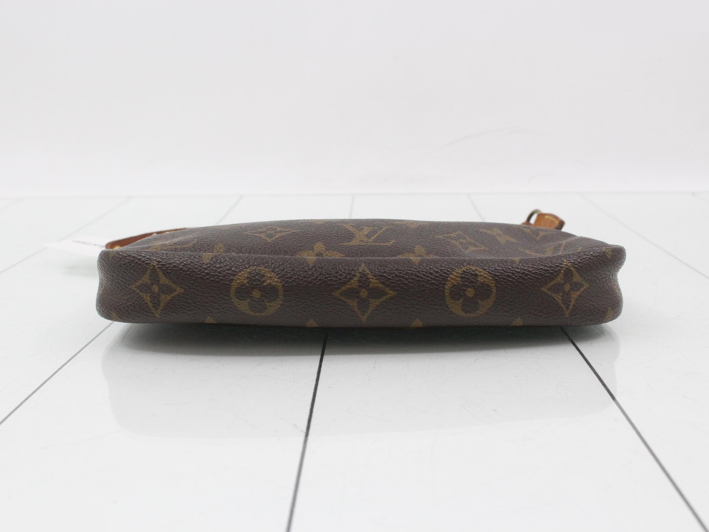Mini Pochette Accessoires — view 3