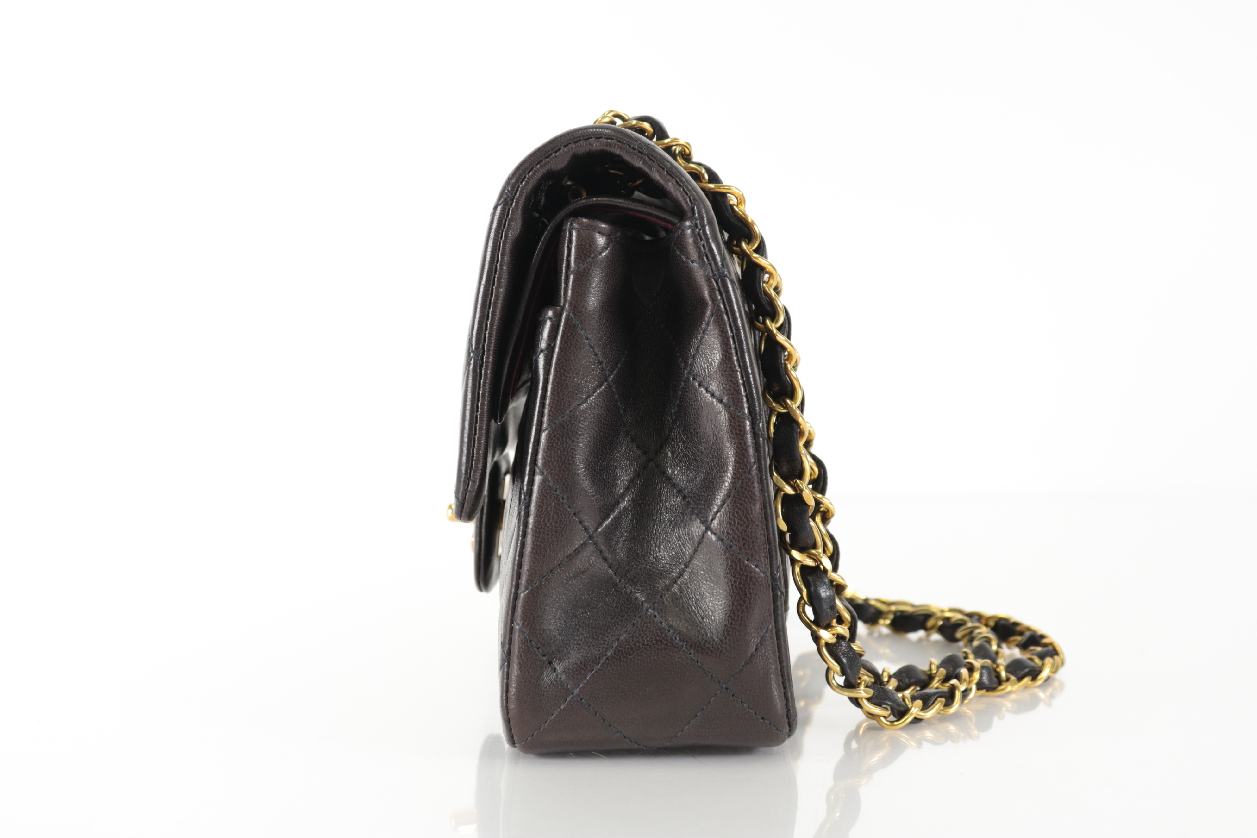 W-flap 23 Lambskin Shoulder Bag (Serial No. 3) — view 4
