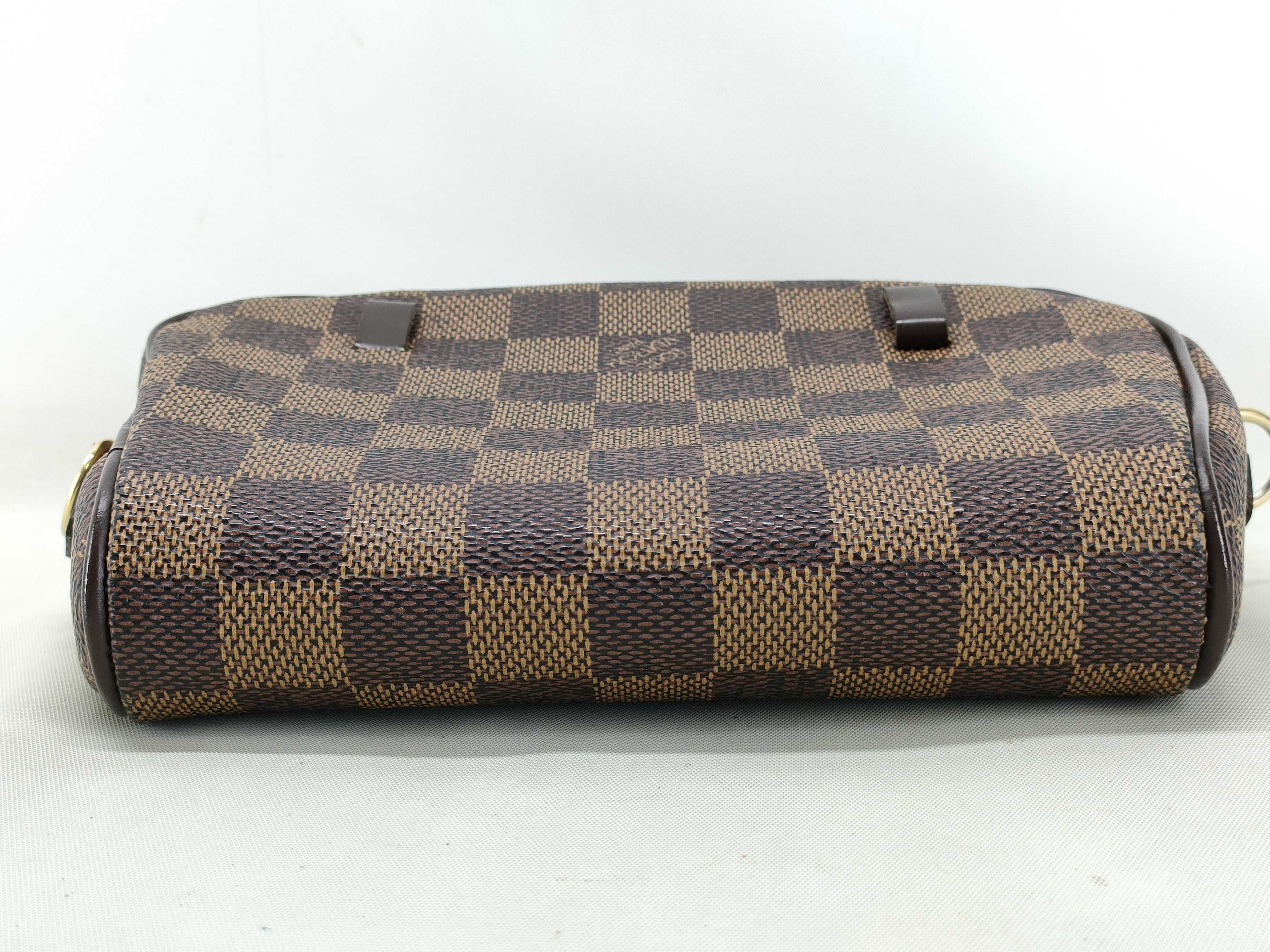 Damier Louis Vuitton Pochette Ipanema Damier Pouch — view 3
