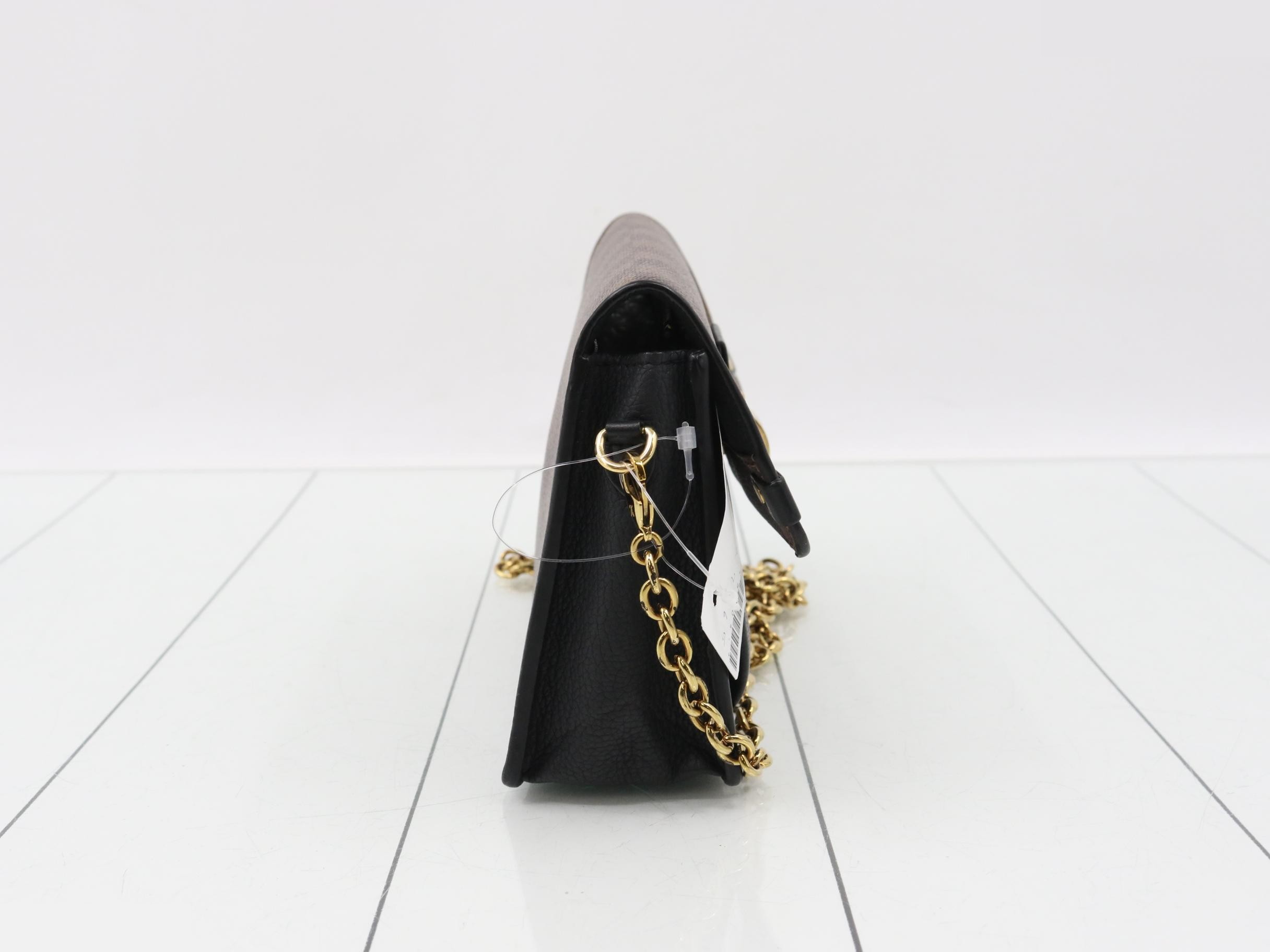 Damier Vavin Shoulder Bag — view 4