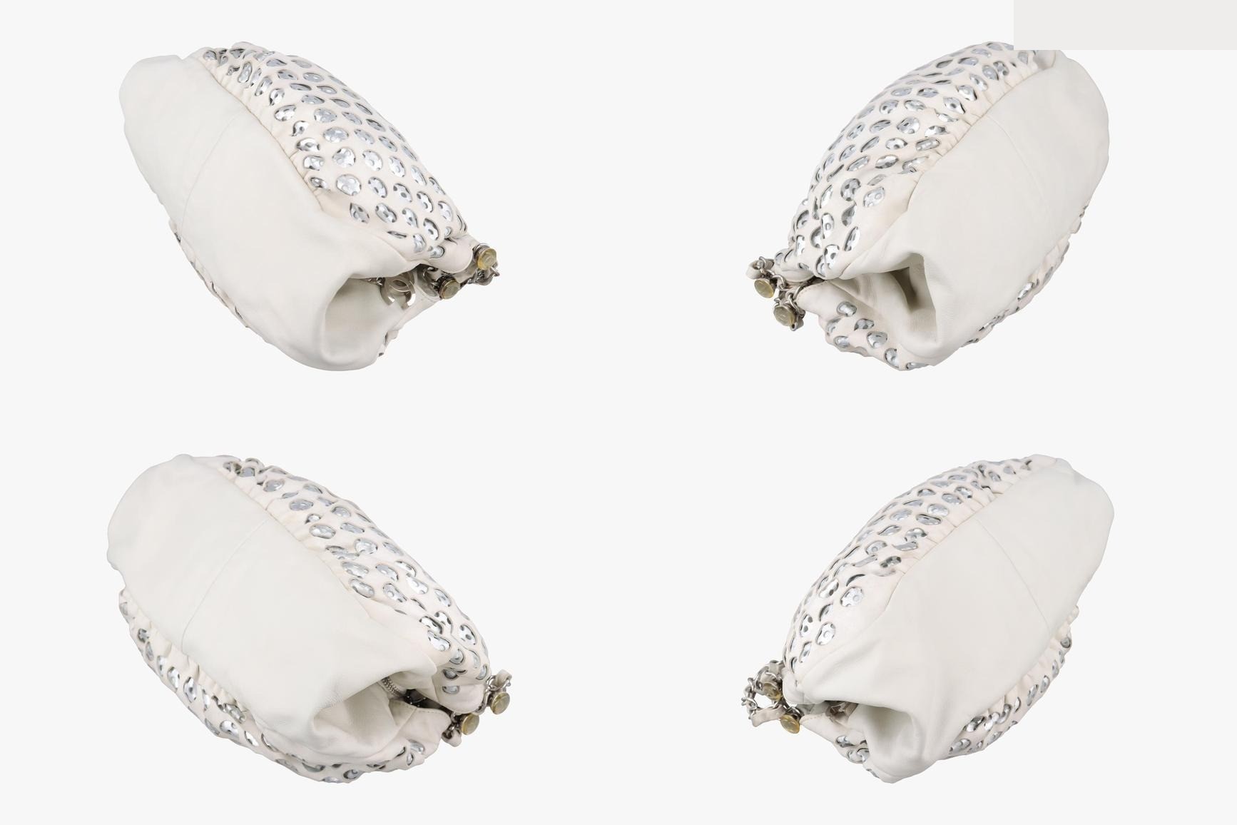 Perforated chain leather white — view 4