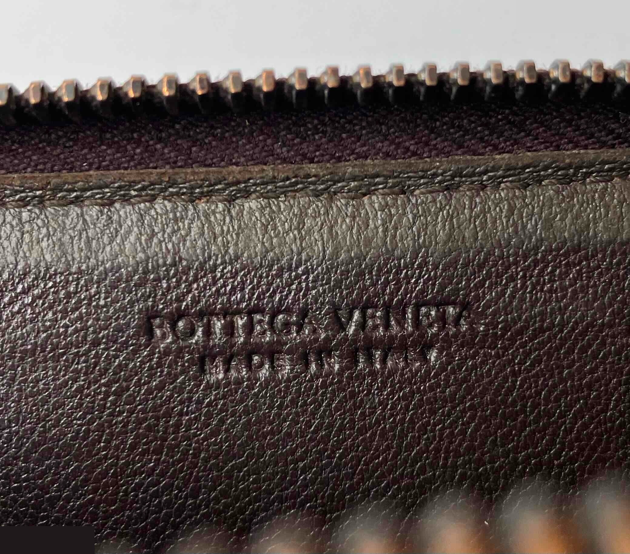 Intrecciato (bag) and coin case — view 5