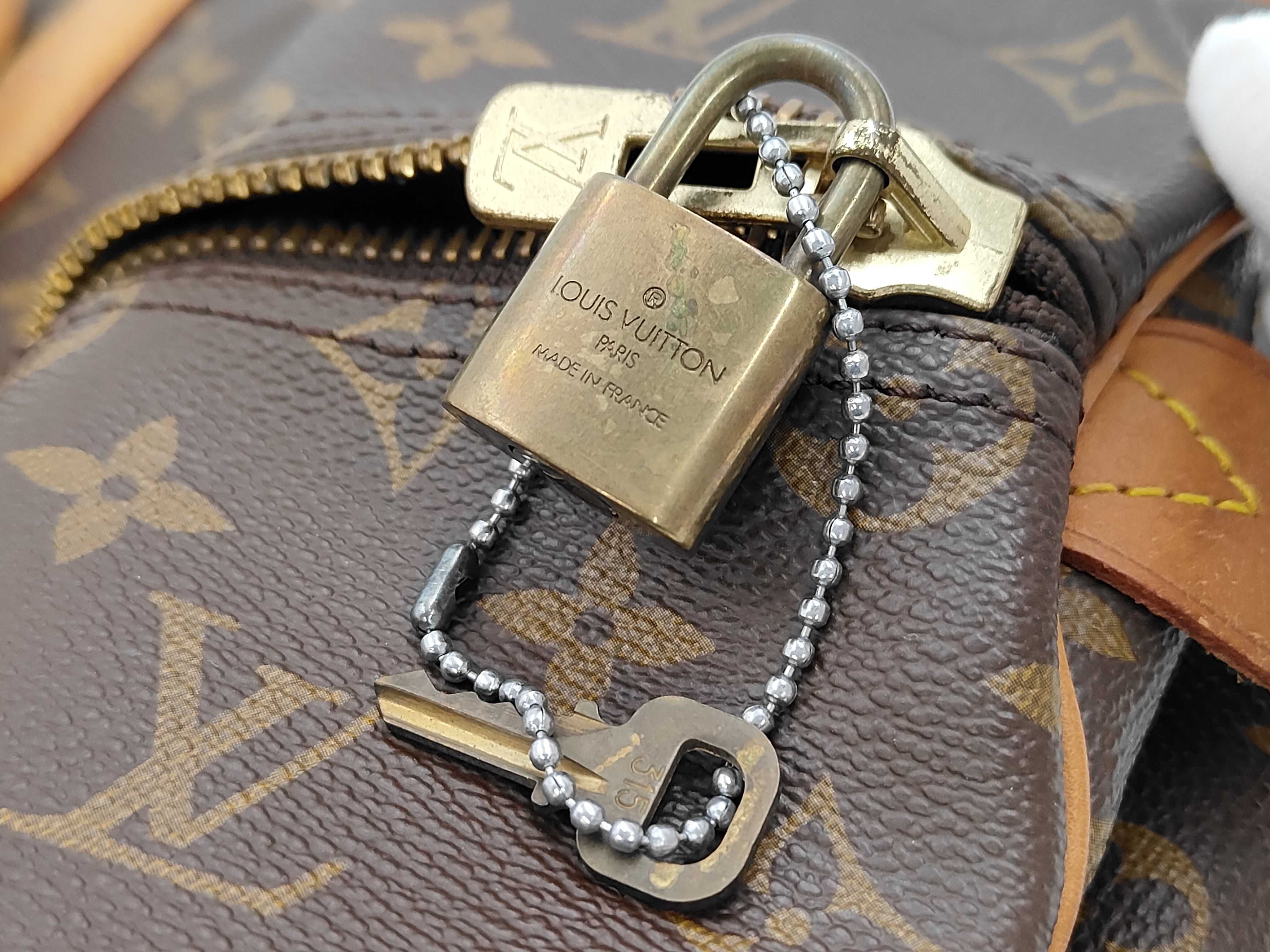 Monogram Keepall Bandoulière 50 Boston Bag — view 10