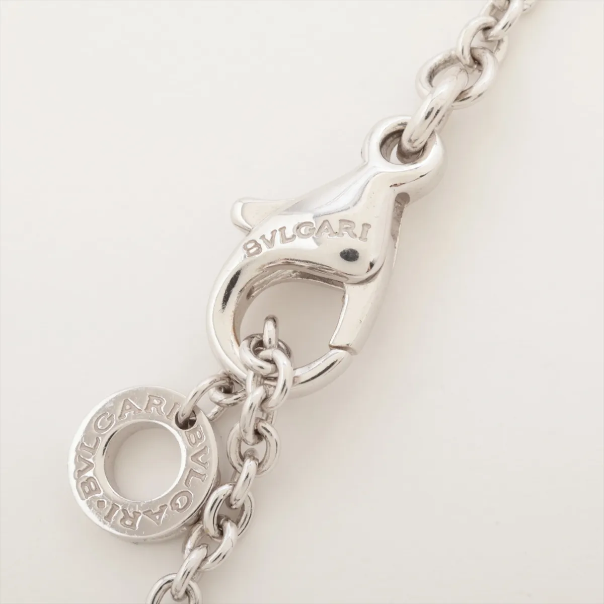Astrale Cerchi Diamond Necklace, 750 (WG), 17.9g, minor chips on stones, — view 4