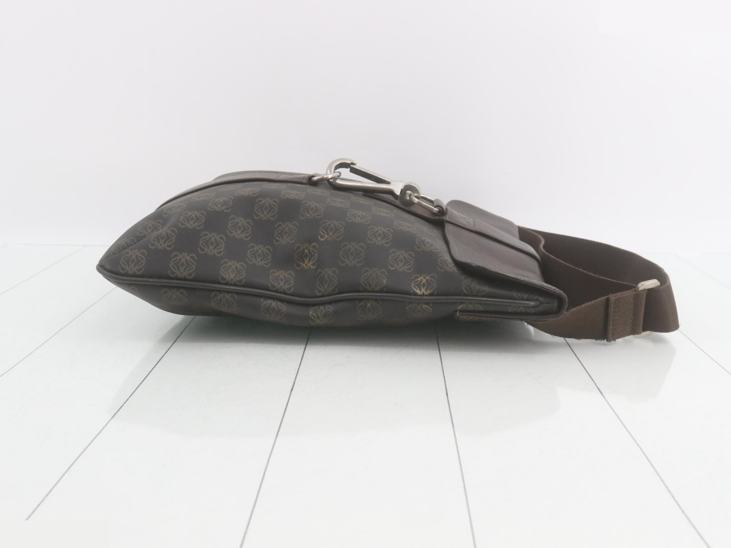 Anagram Shoulder Bag — view 3