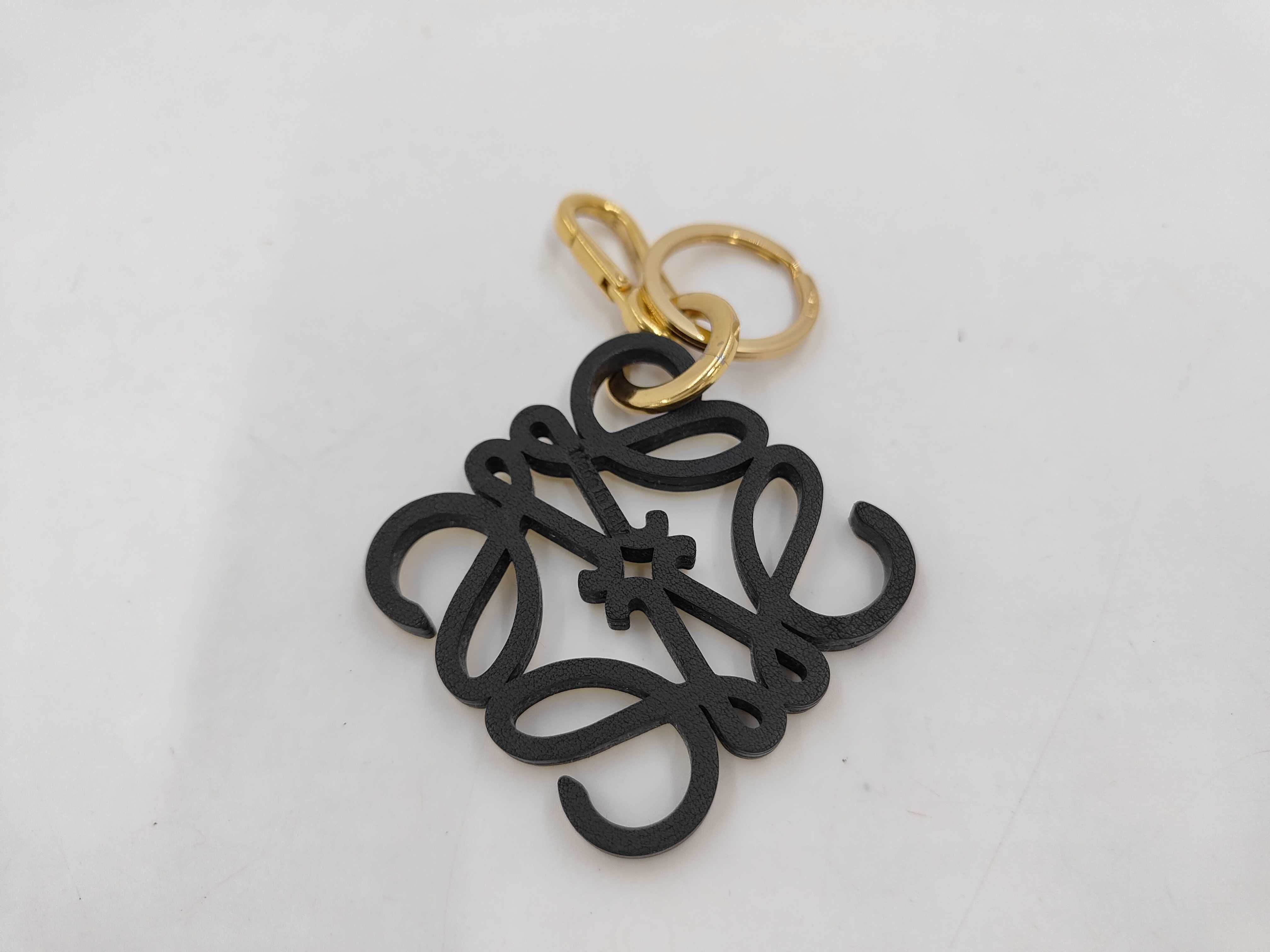 Anagram Key Case/Keychain — view 3