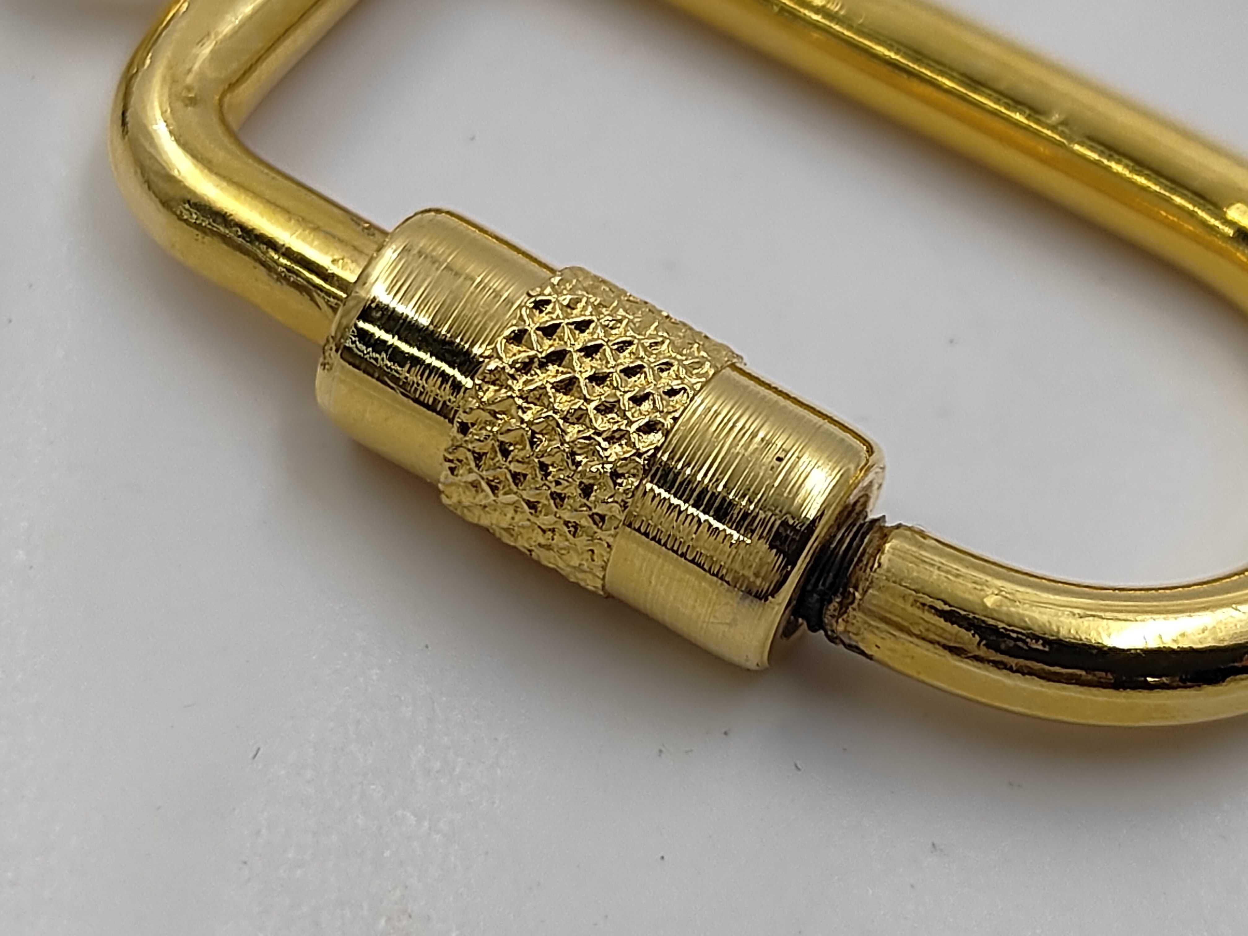 key charm, key case, key holder — view 3