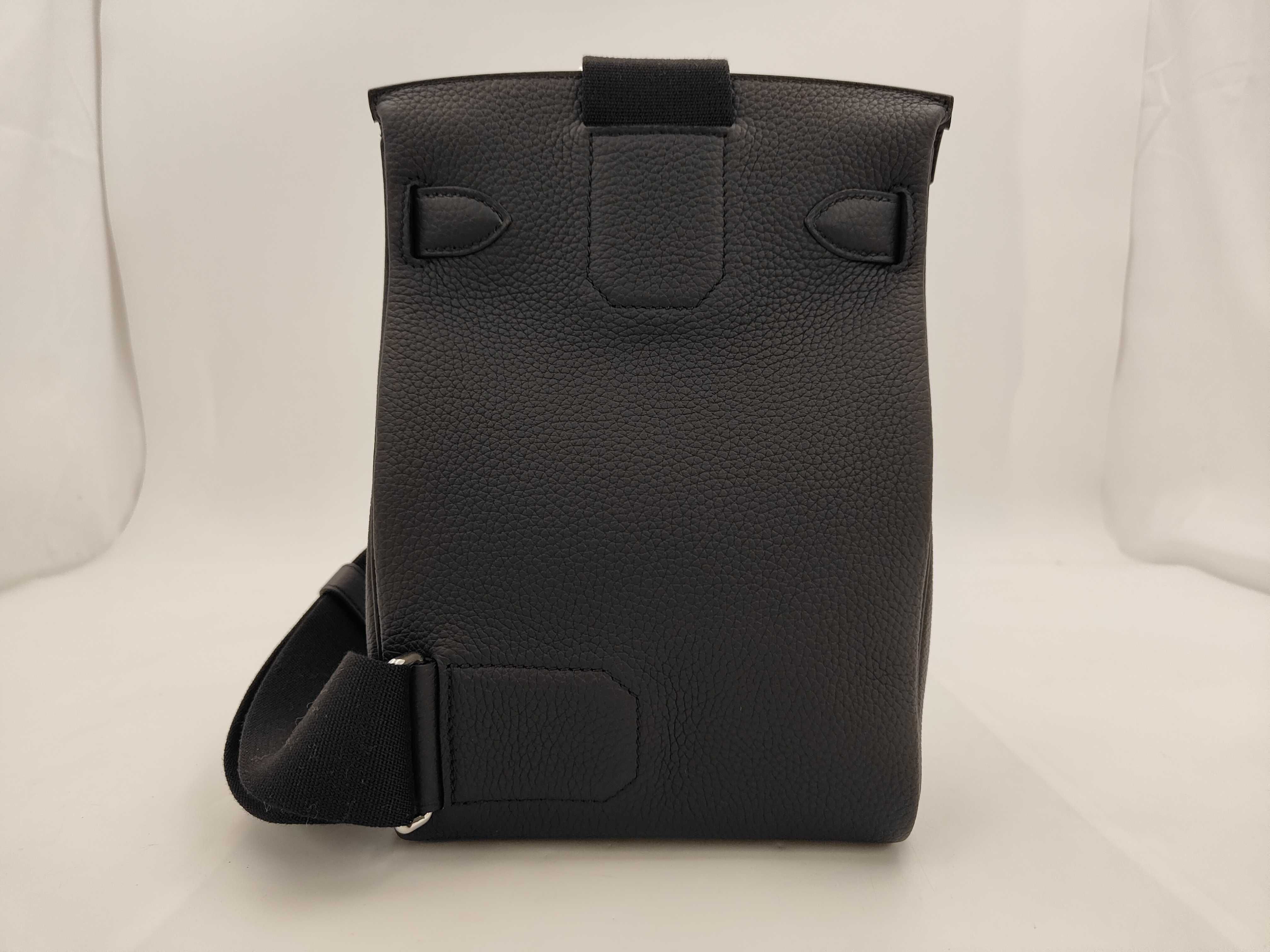 Kelly Accad PM Black G Stamp Shoulder Bag — view 2