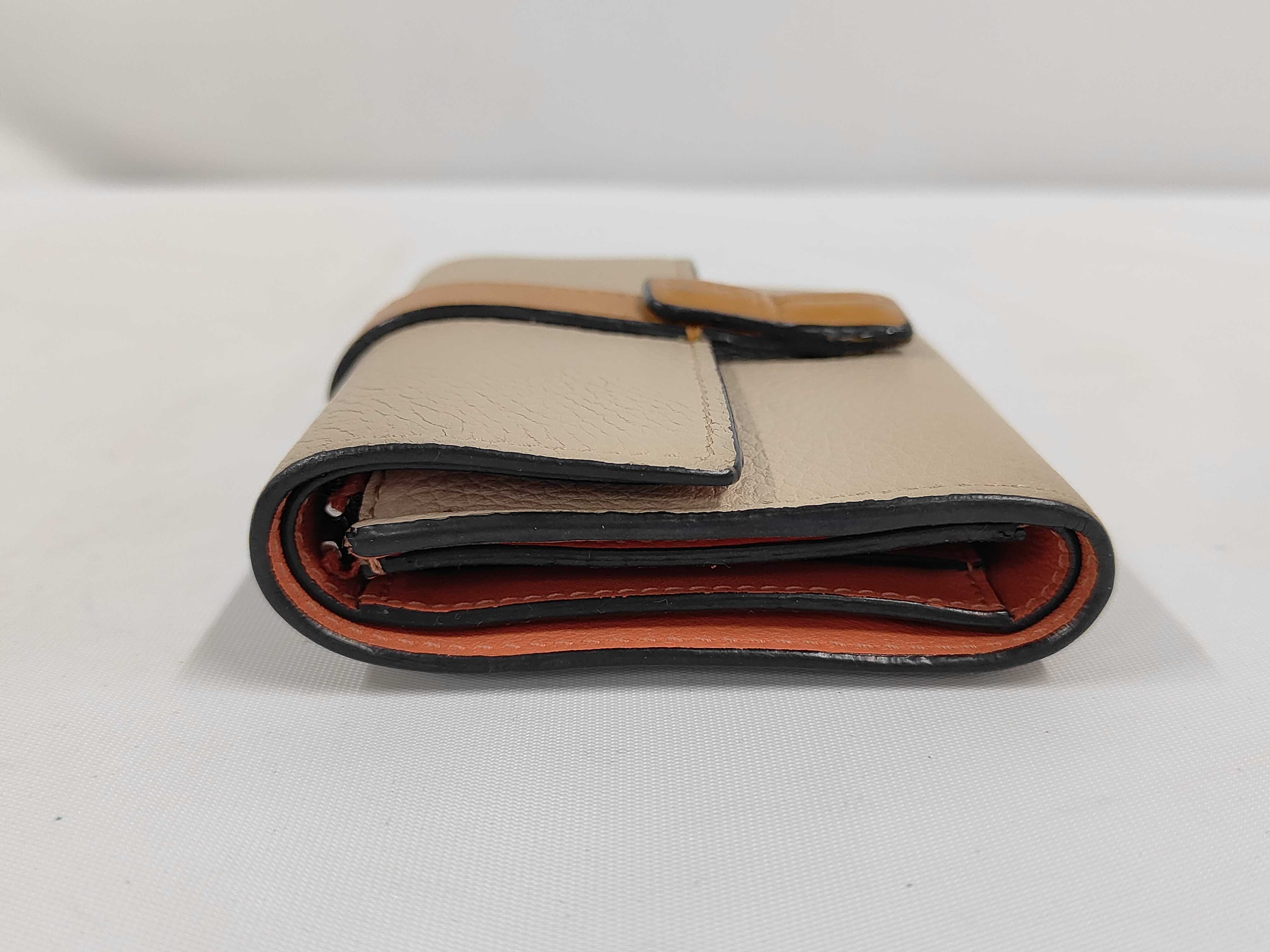 Anagram Vertical Wallet — view 3