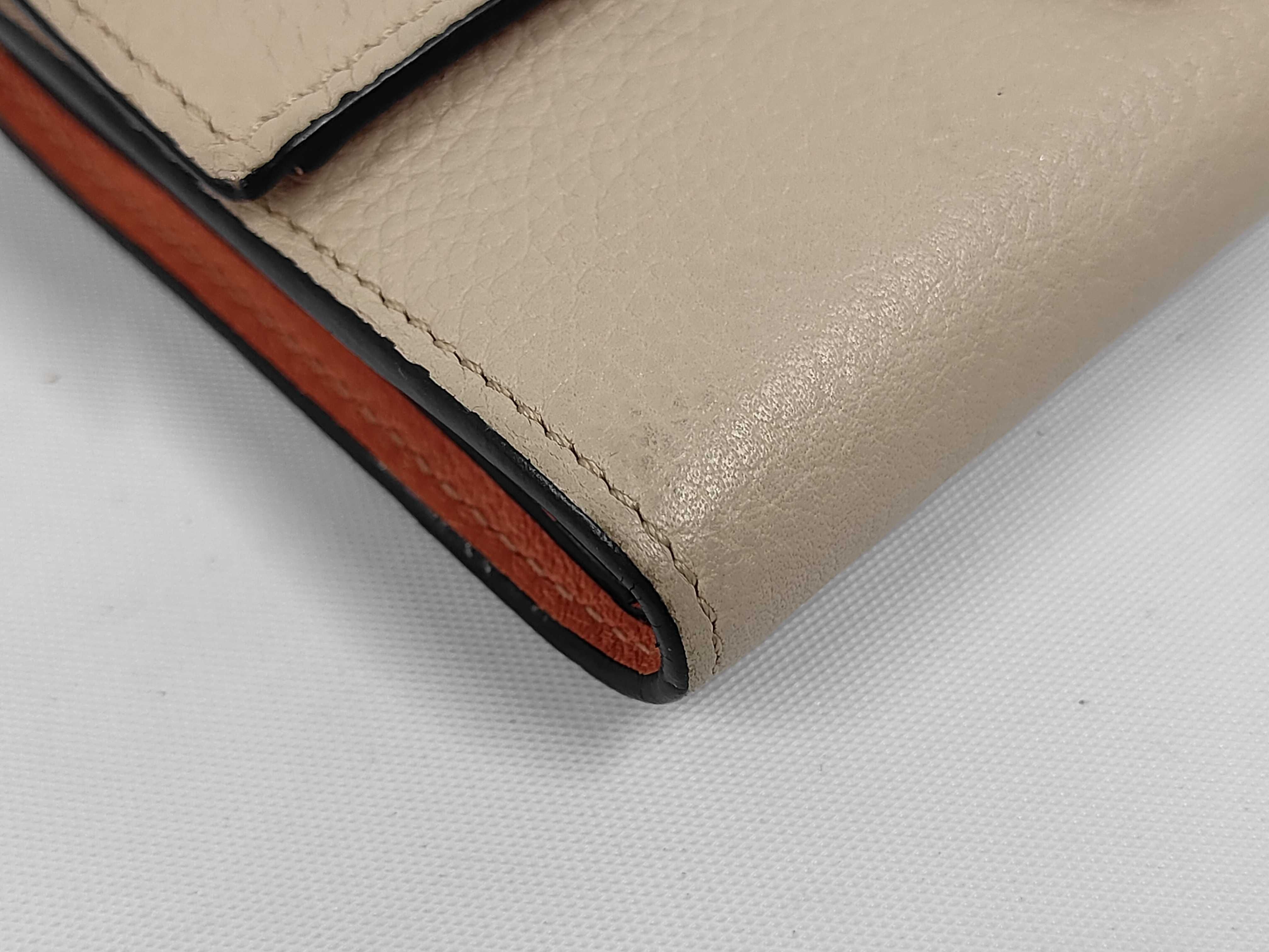 Anagram Vertical Wallet — view 4