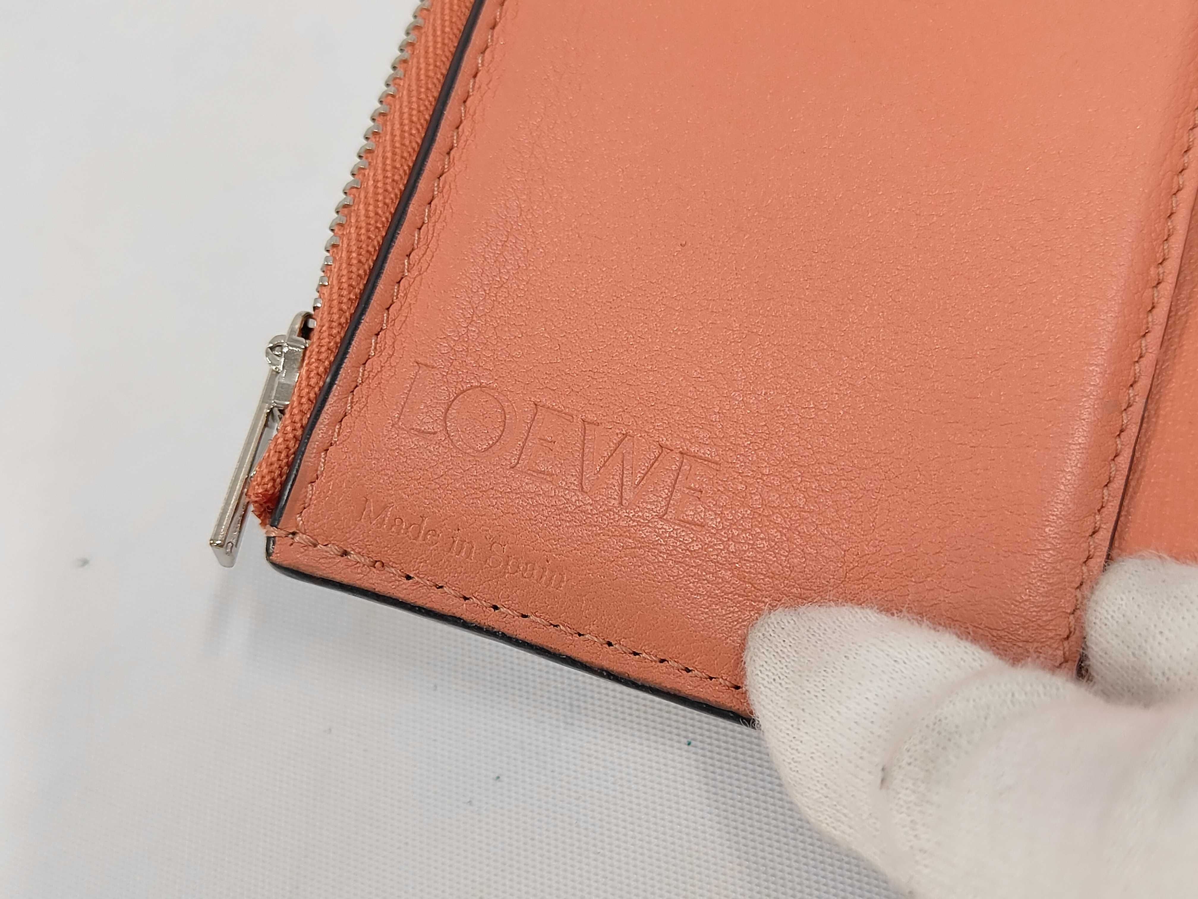 Anagram Vertical Wallet — view 6