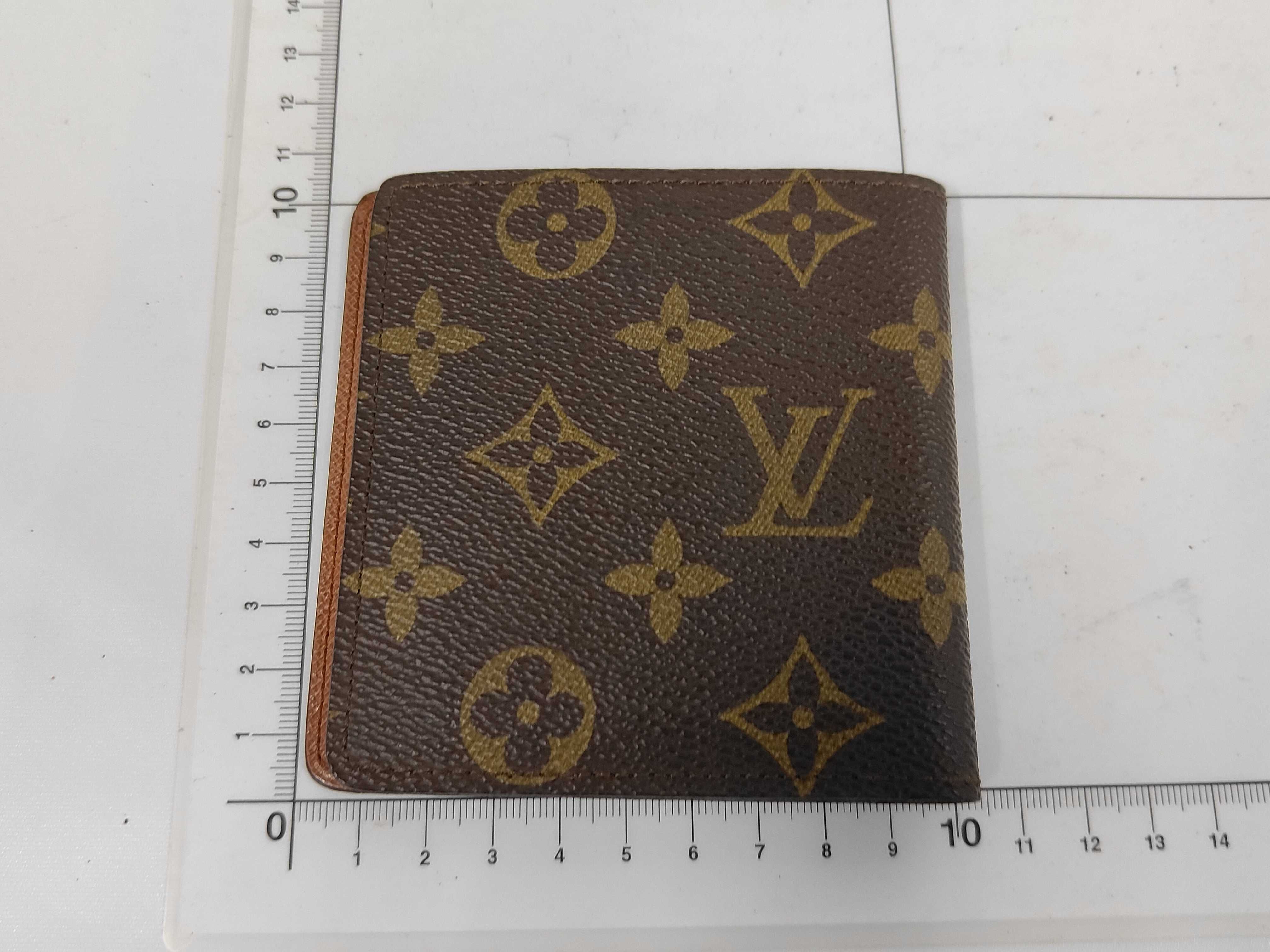 Monogram / Porte 6 Cartes Credit / M60929 / CA0932 / Folding Wallet / PVC Wallet — view 2