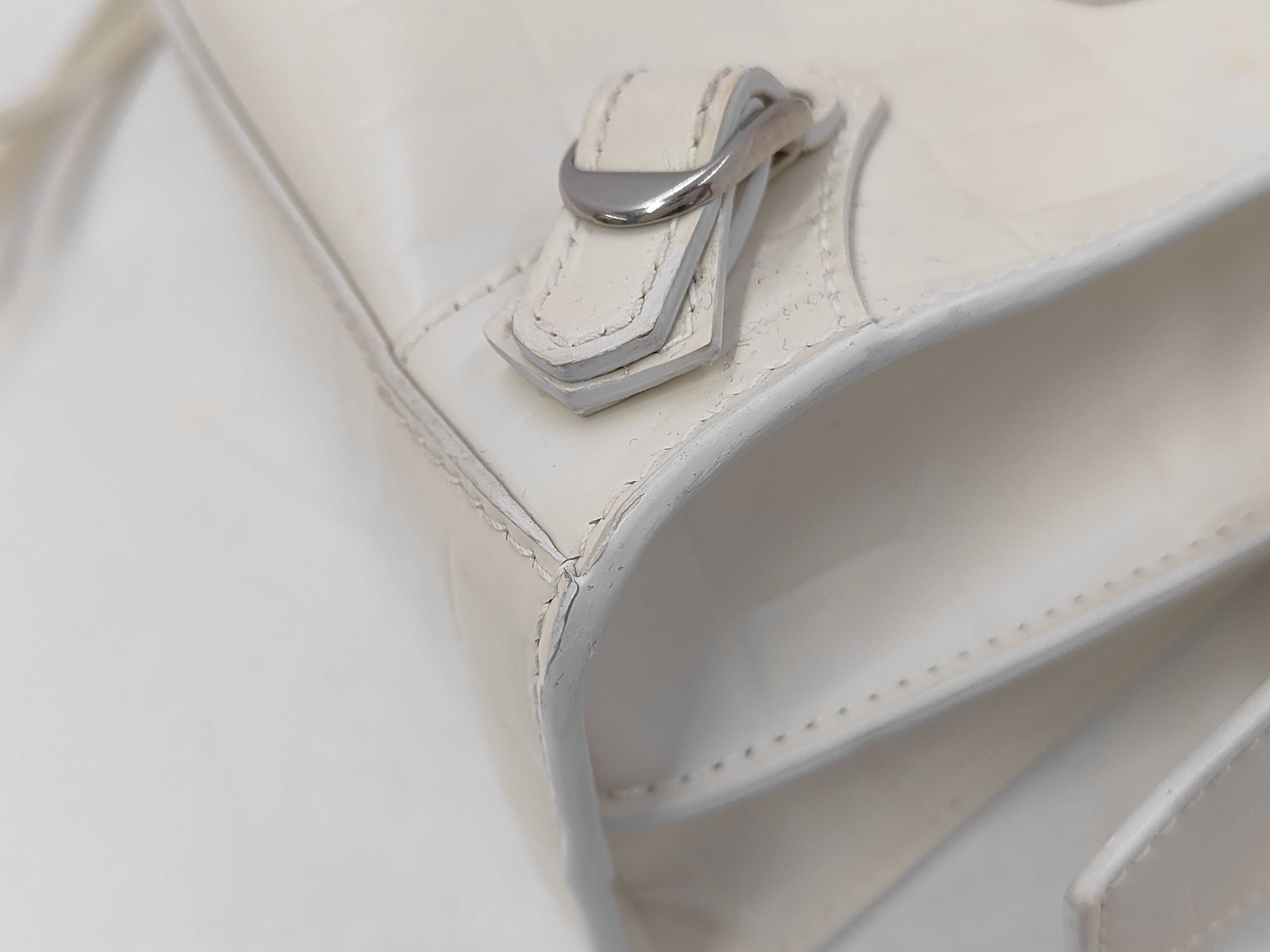 City 2-way White Handbag — view 4