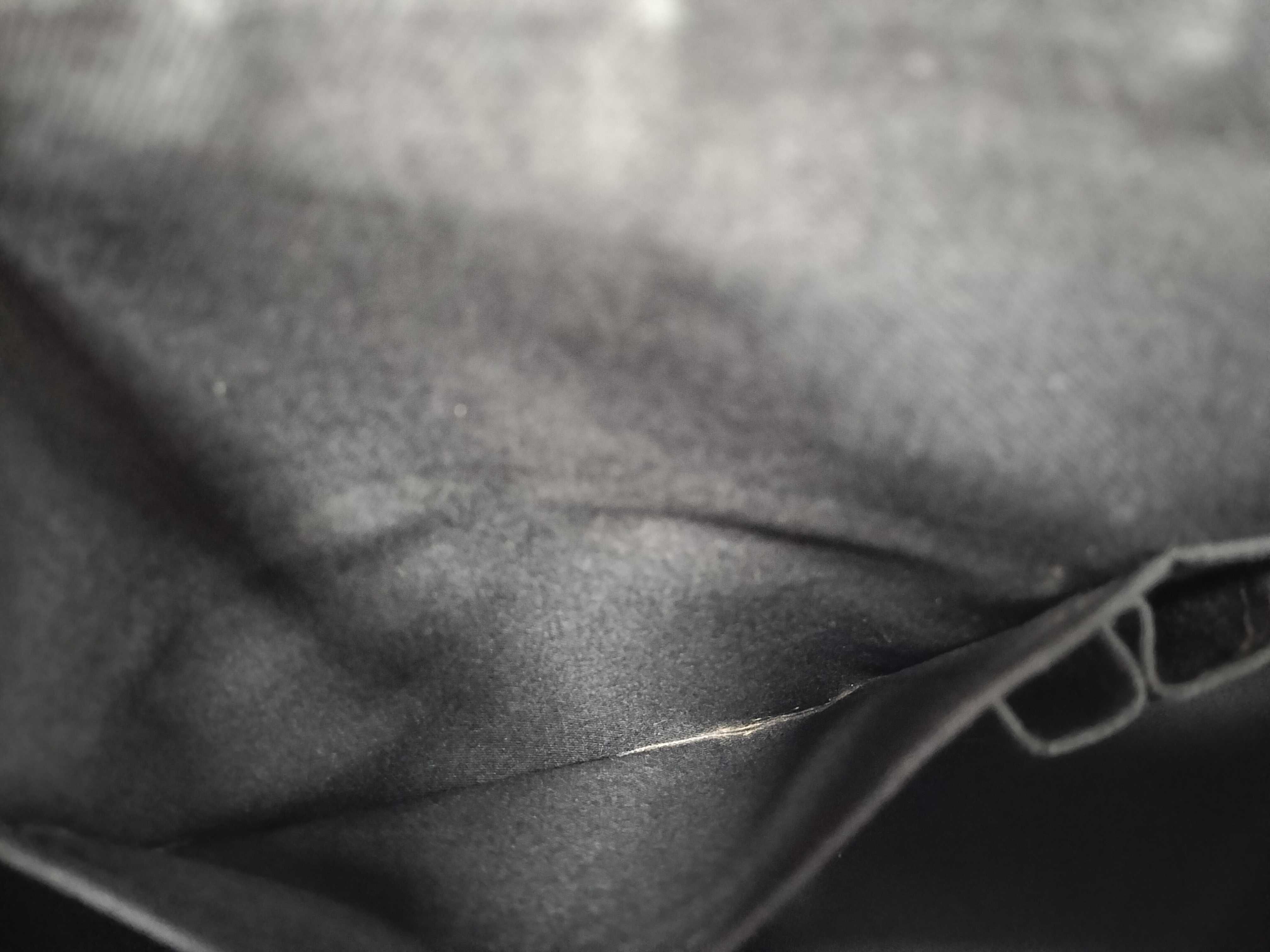 Damier Graphite Shoulder Bag — view 11
