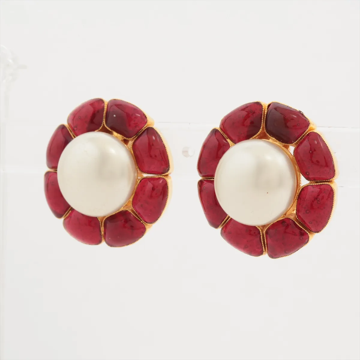Gripore earrings (for both ears) GP x Colored stone Red x Gold — view 3