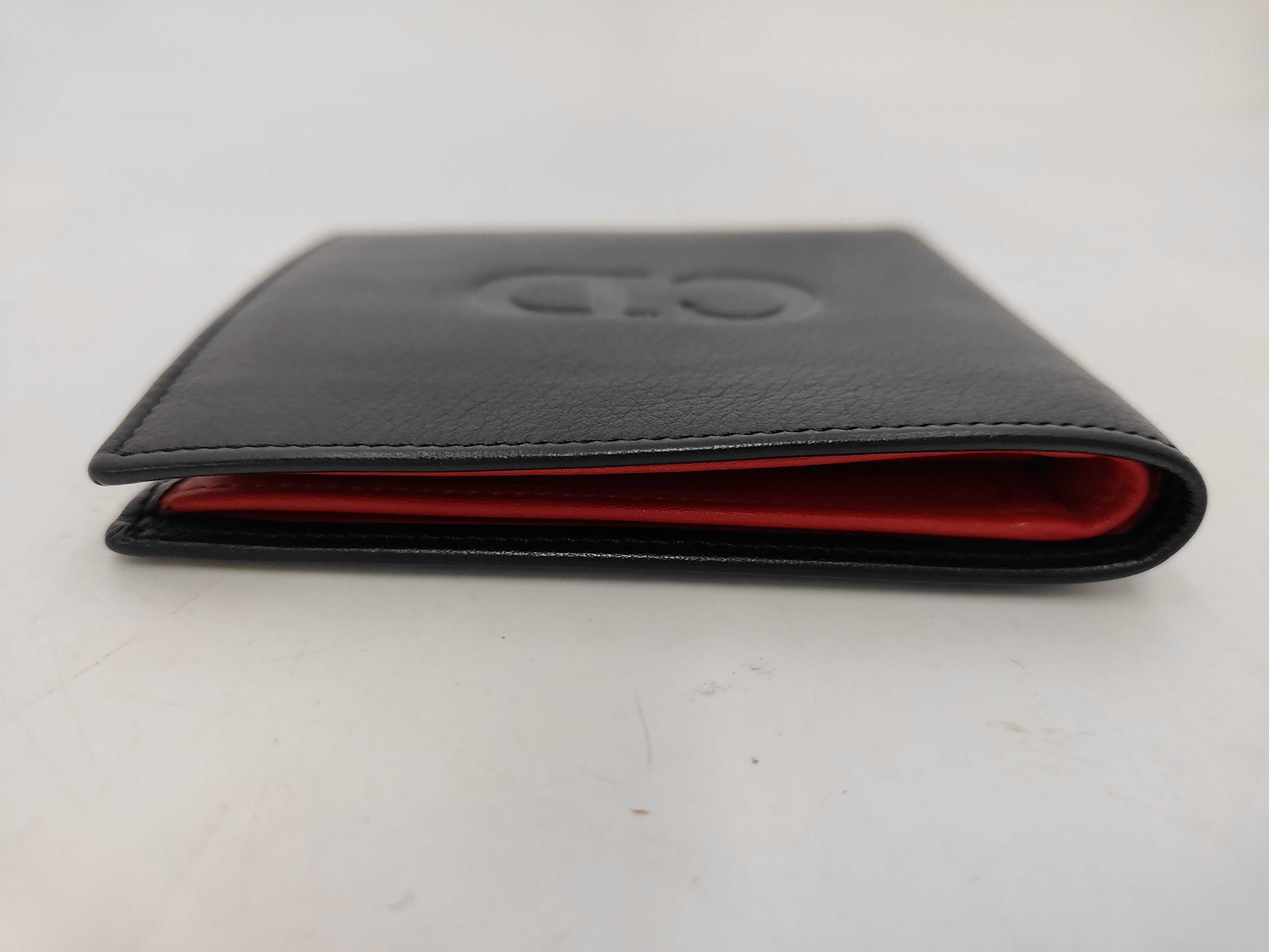 wallet — view 5