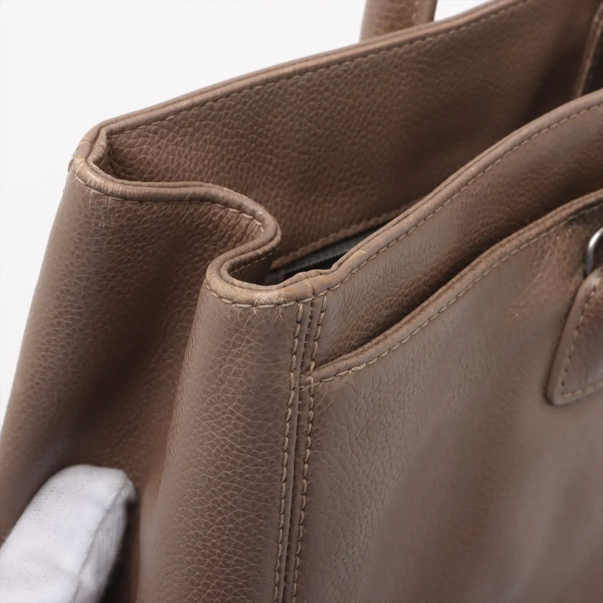 Executive Leather 2WAY Tote Bag Beige Silver Hardware Pouch Dirty — view 15