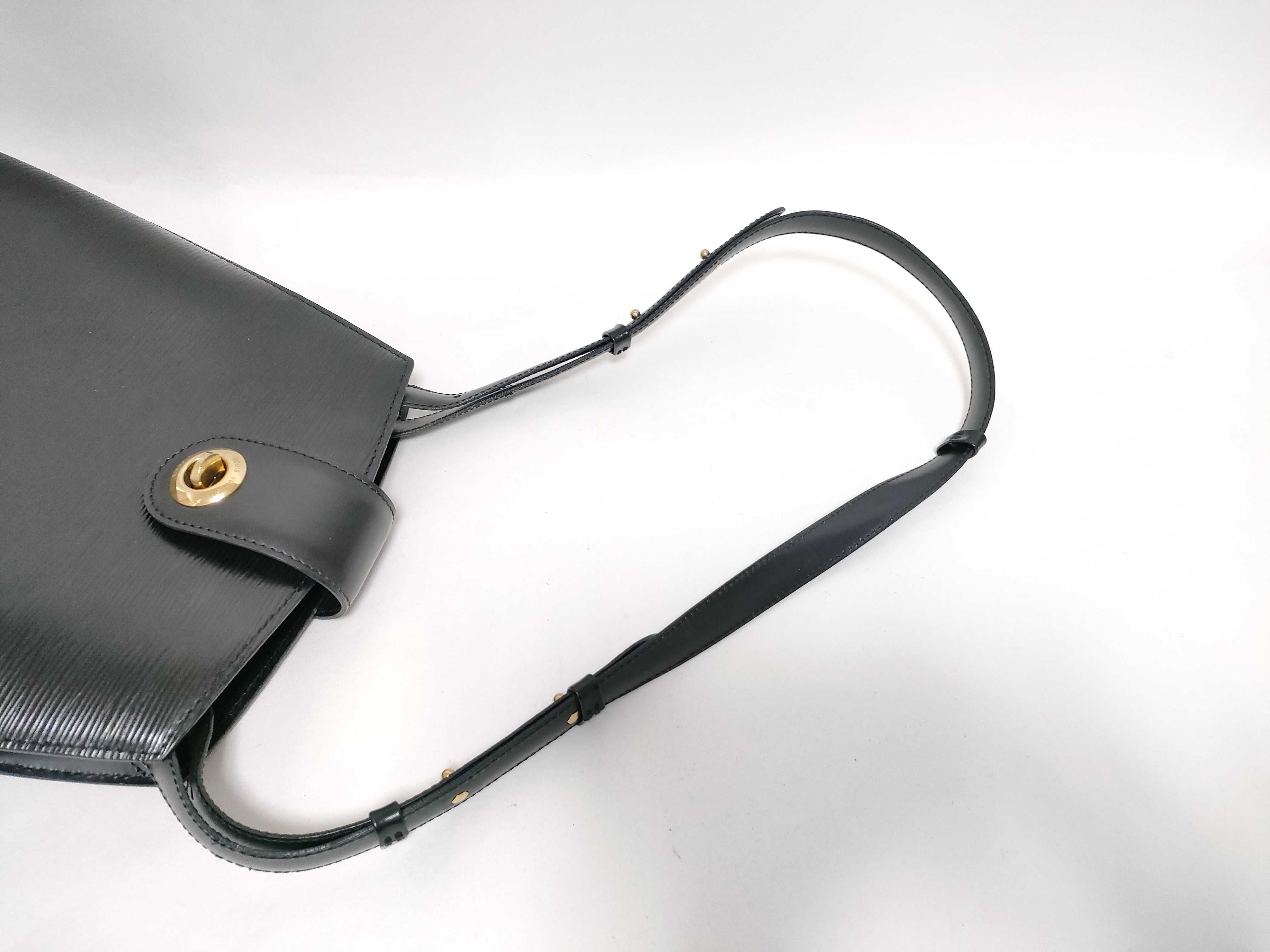 Epi Cluny Epi Handbag M52252 Shoulder Bag — view 3