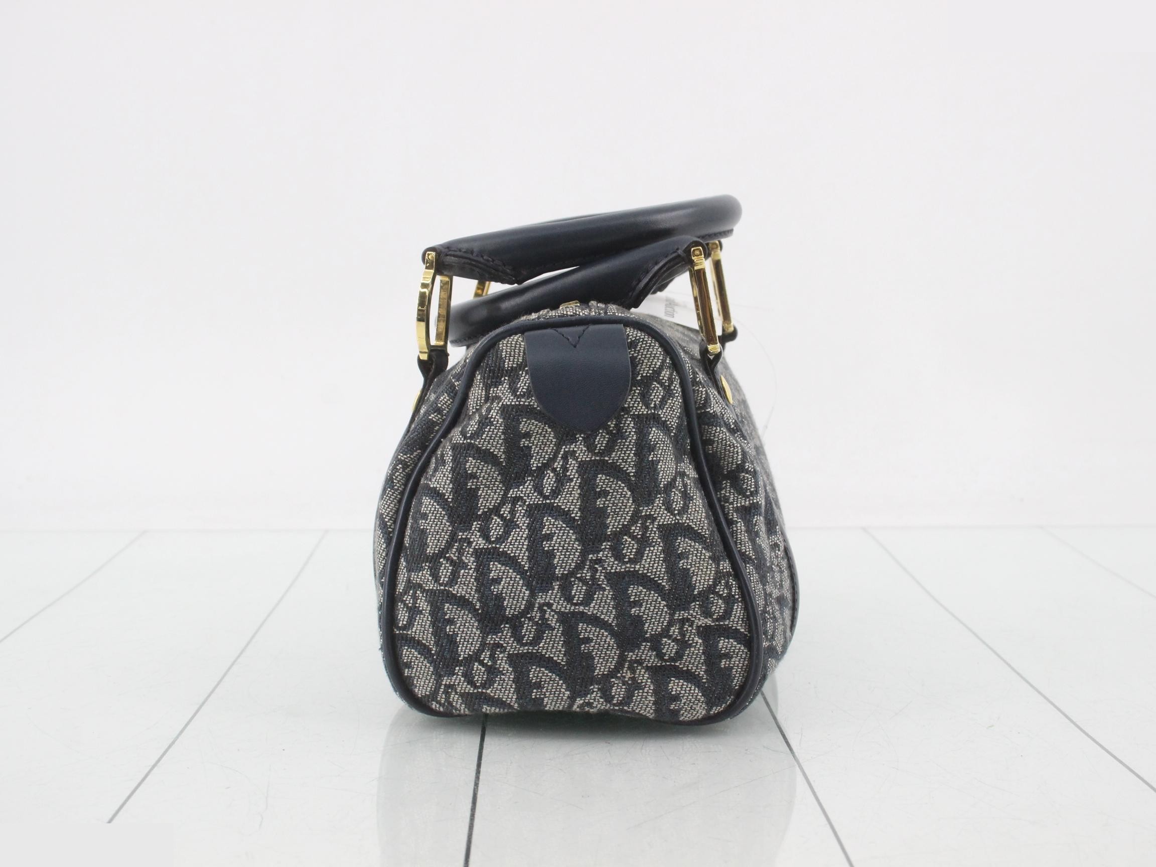 Trotter (bag) - Mini Boston bag — view 3