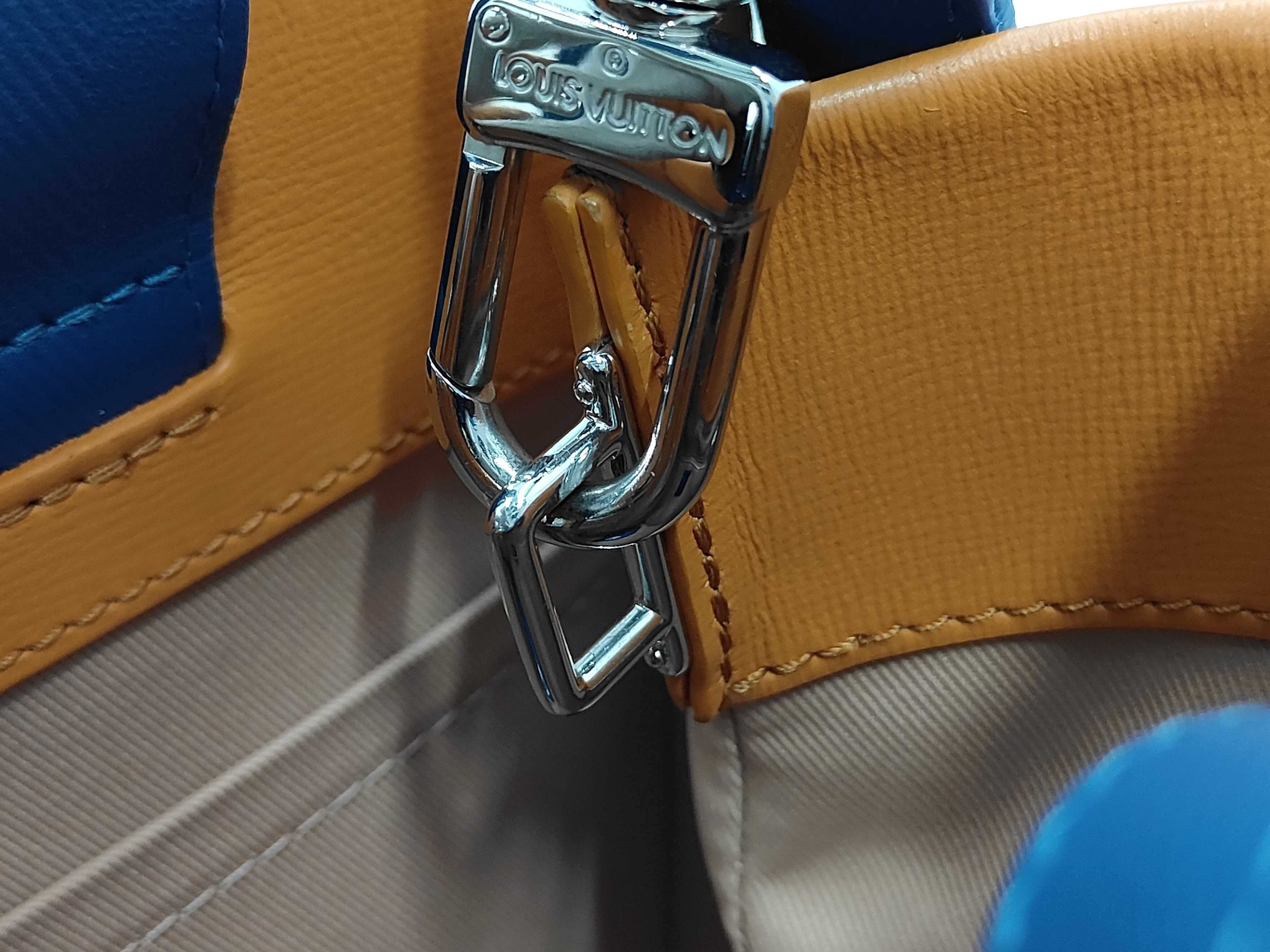 Shopper Tote MINI M15237 (RFID detected) Tote Bag — view 7