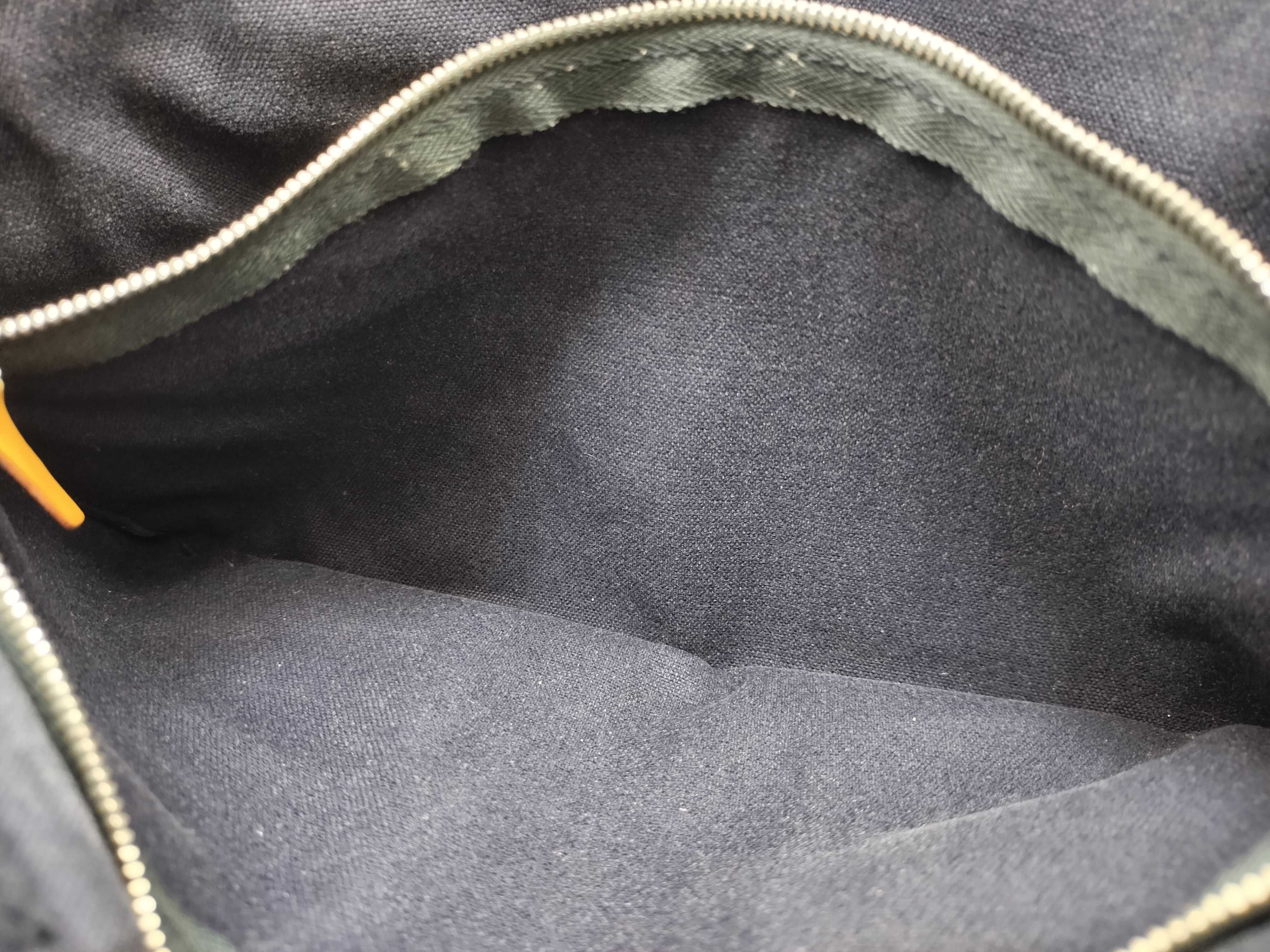 Fourre-Tout PM Navy Handbag — view 15