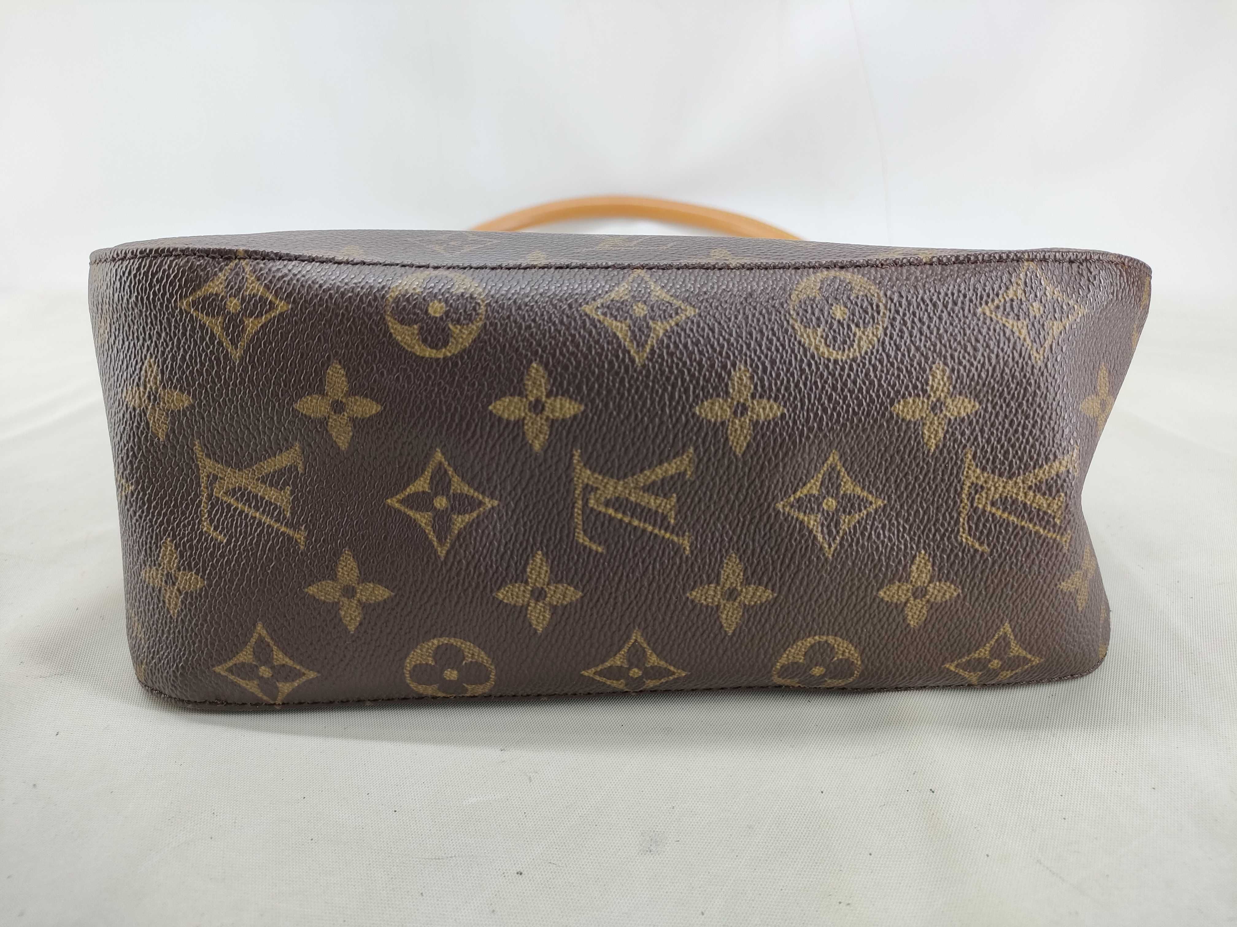 Monogram Looping MM M51146 Shoulder Bag — view 3