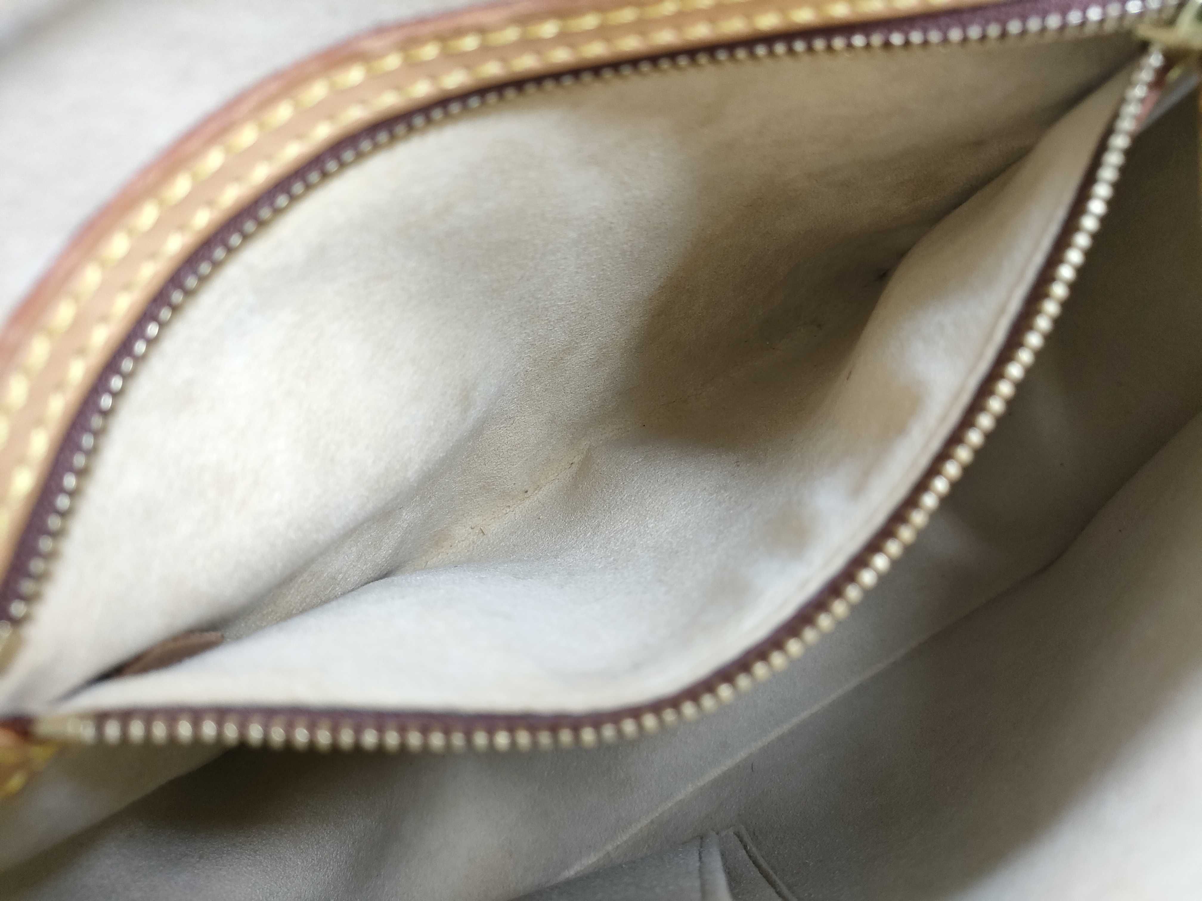 Monogram Looping MM M51146 Shoulder Bag — view 10
