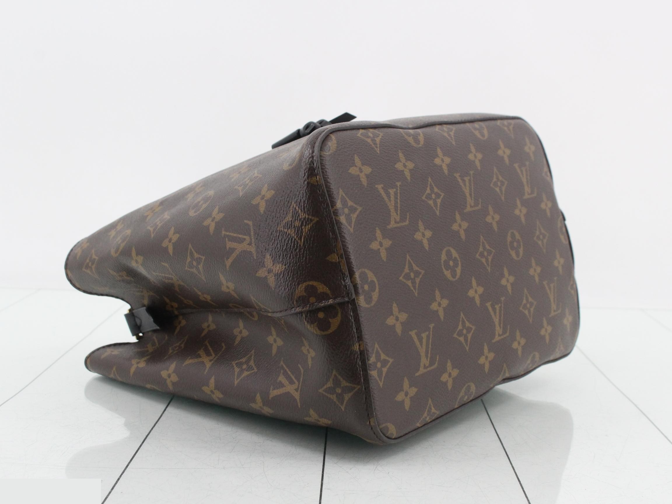 Monogram Neo Noe Noir Shoulder Bag — view 5