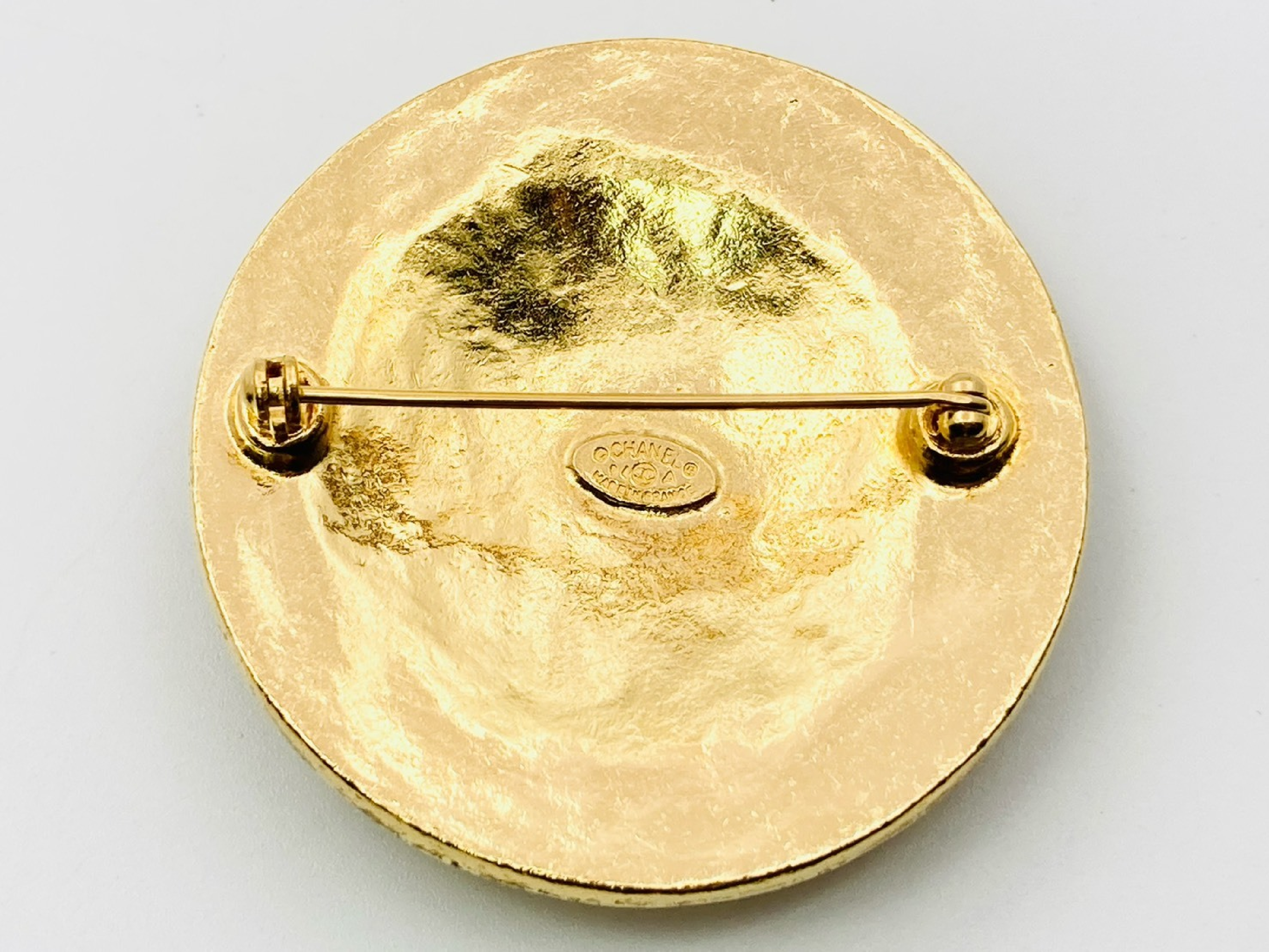 Coco Mark Round Brooch 94A Brooch — view 2