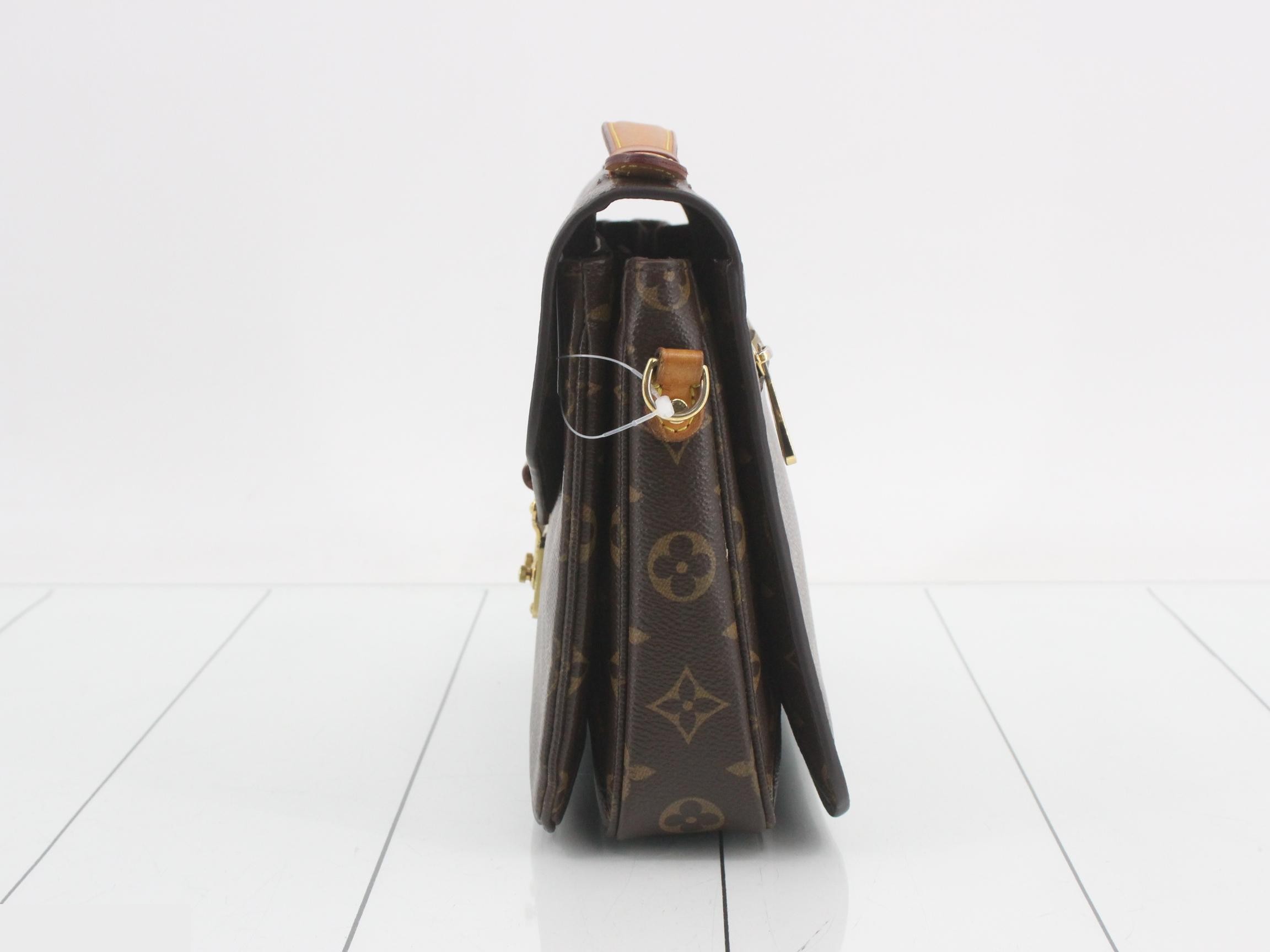 Monogram Pochette Metis MM 2-Way Handbag — view 3
