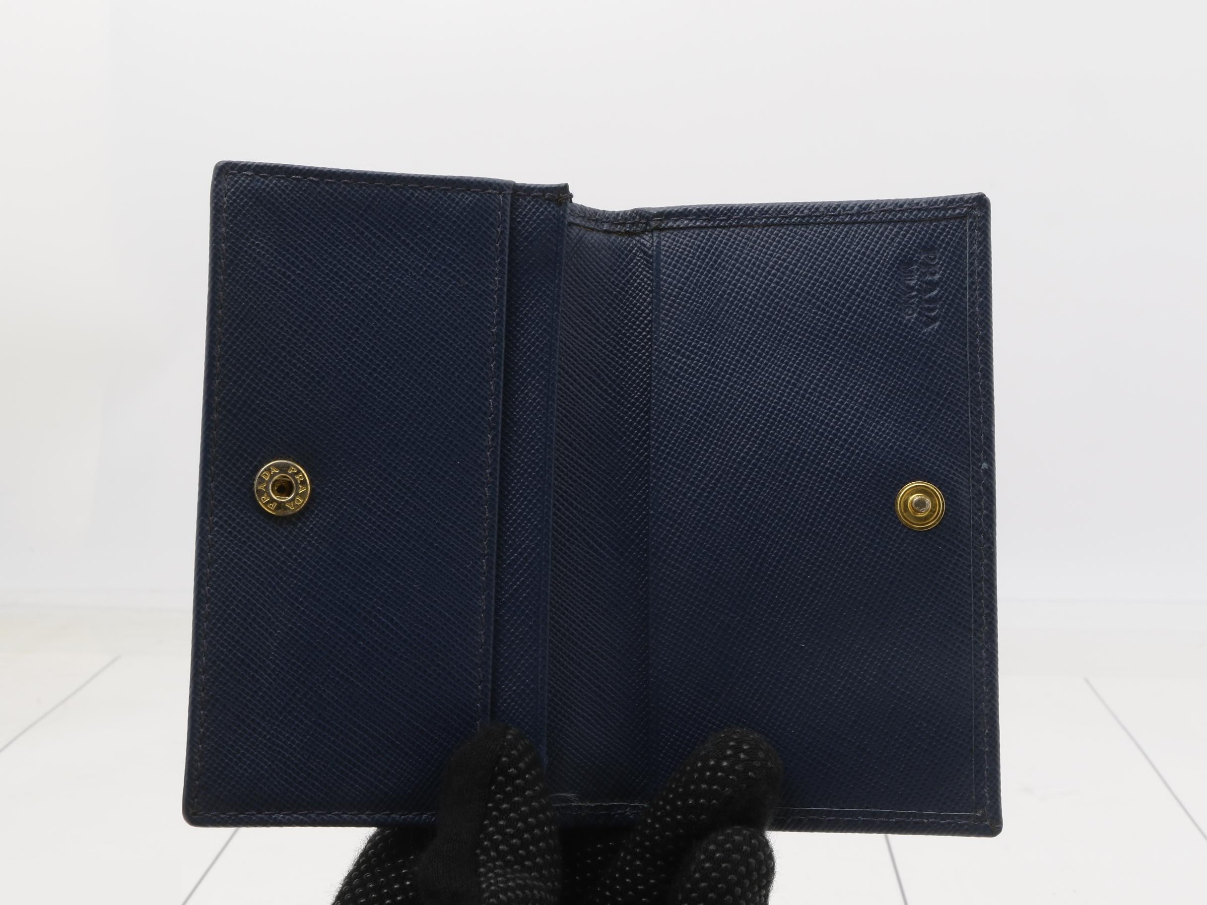 Other items: Bags, notebook covers, card cases, etc. — view 4