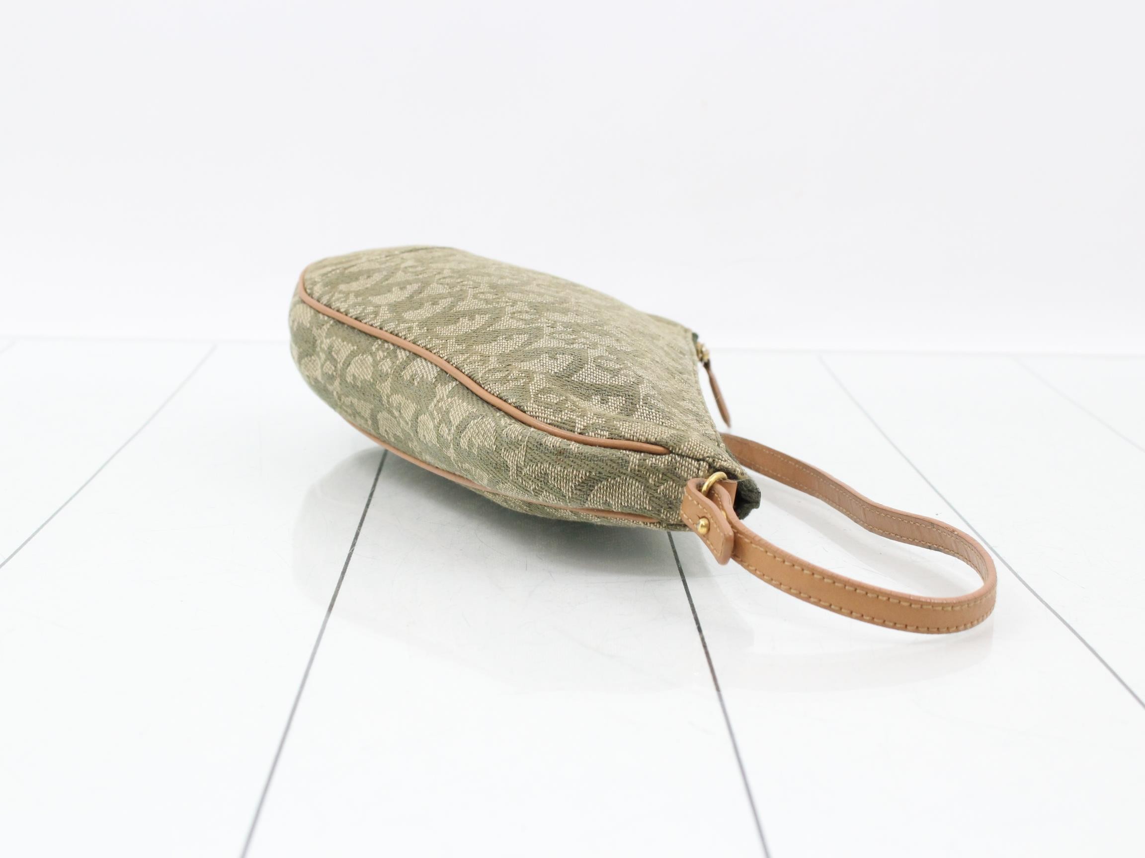 Saddle Trotter — view 3