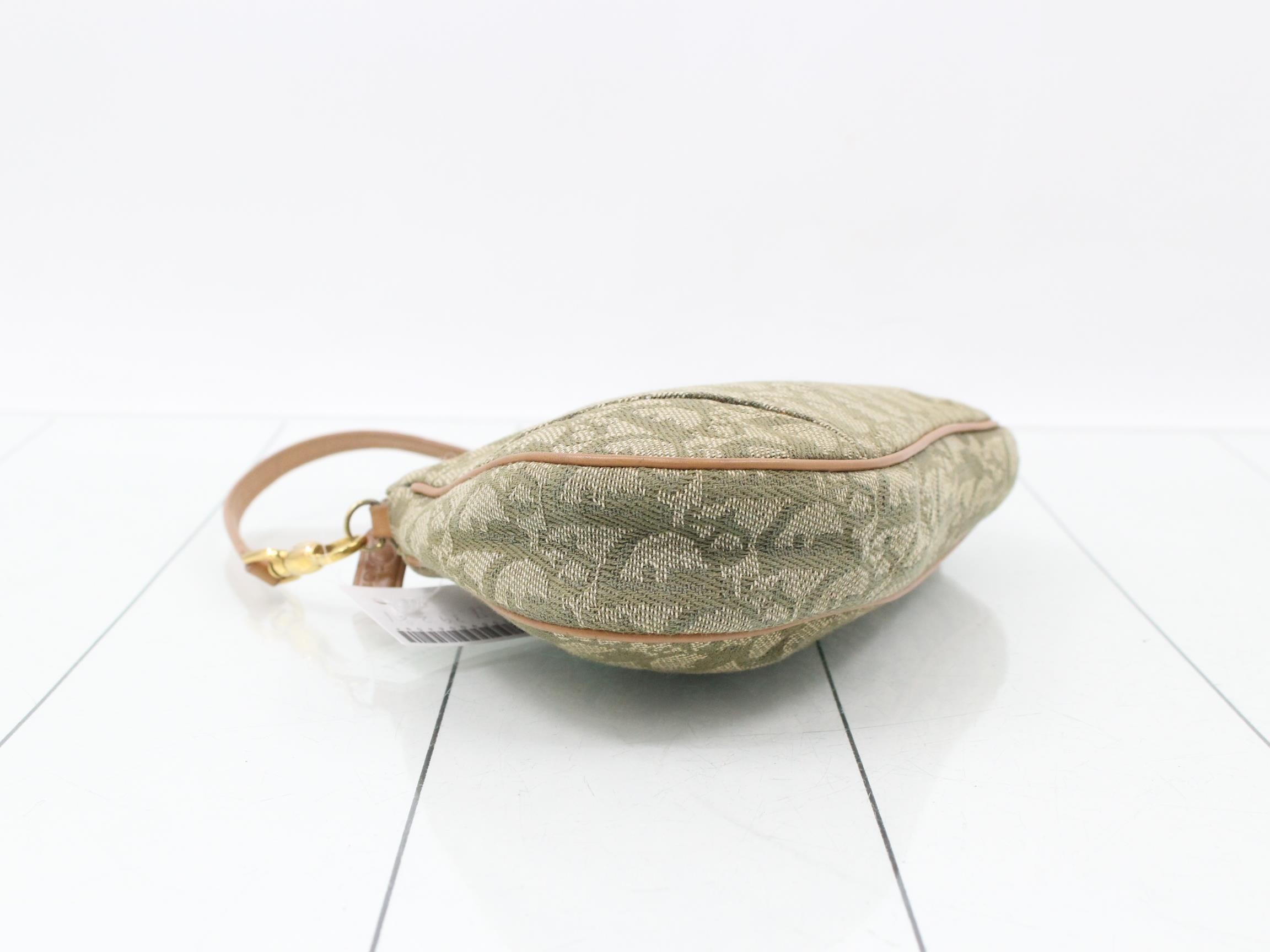 Saddle Trotter — view 5
