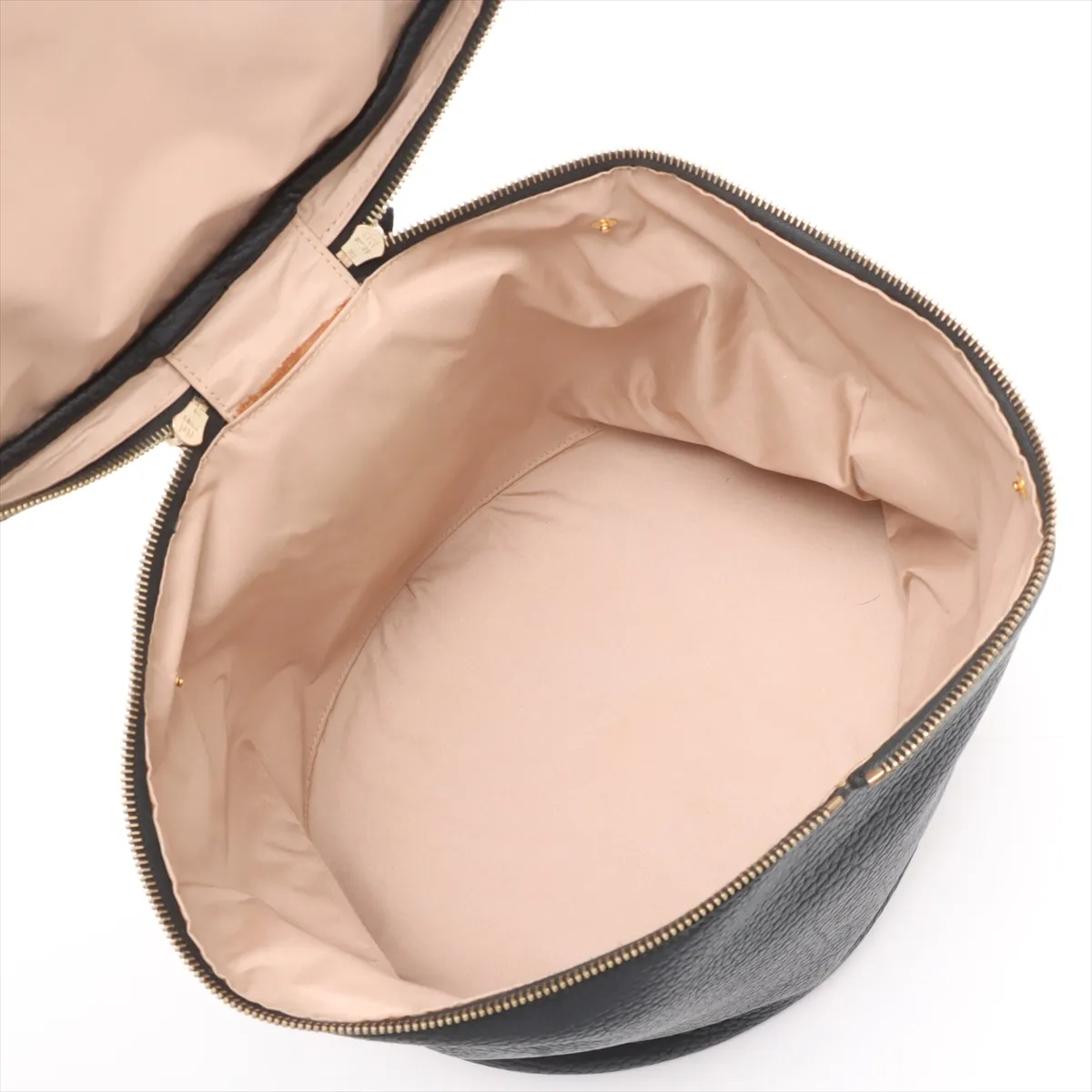 Intercity Vanity Case, Taurillon Clemence Leather, Black, Gold Hardware B: 1998 — view 7