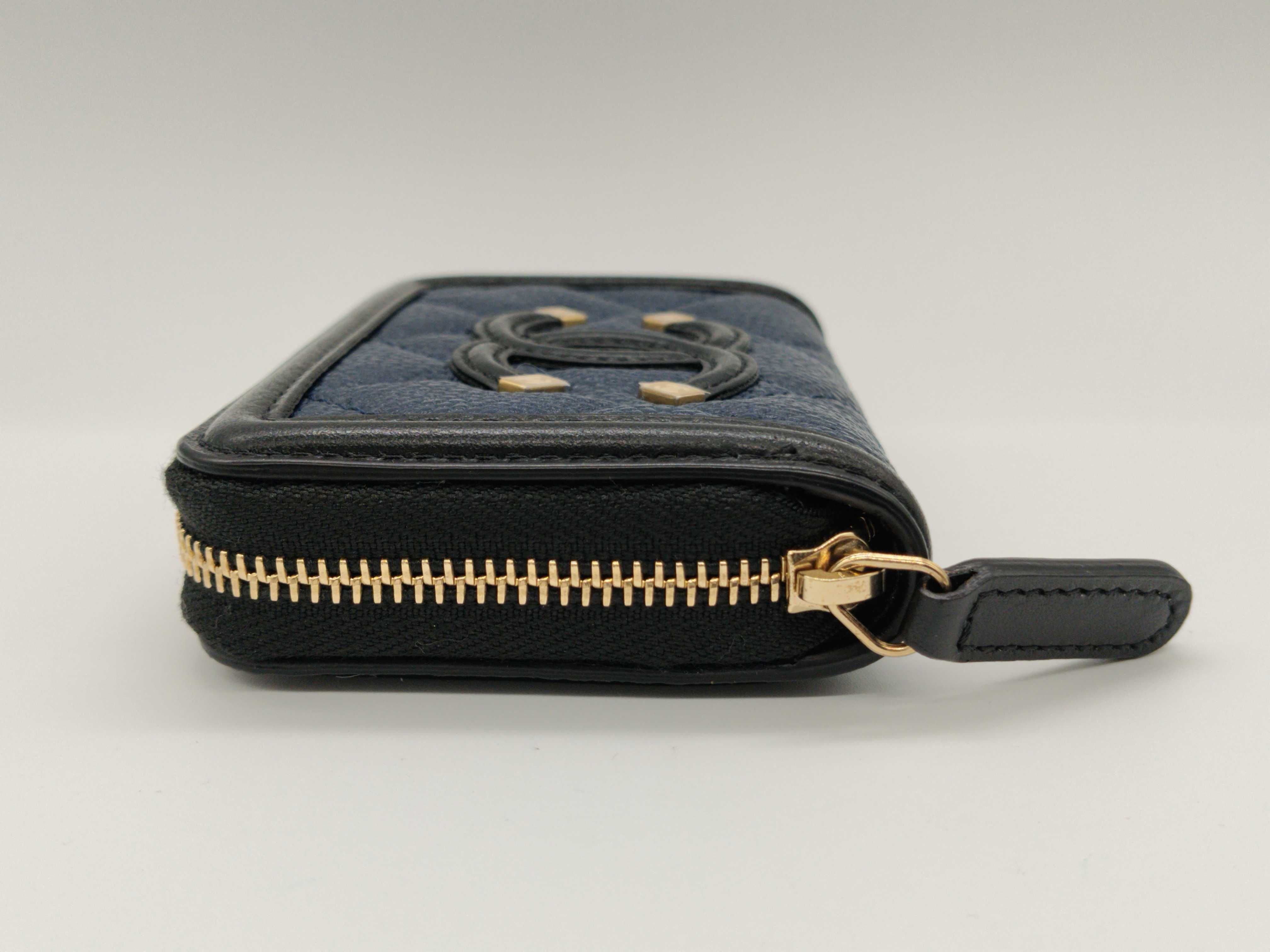 Caviar Skin CC Filigree Coin Case with Seal/Guarantee Card — view 6
