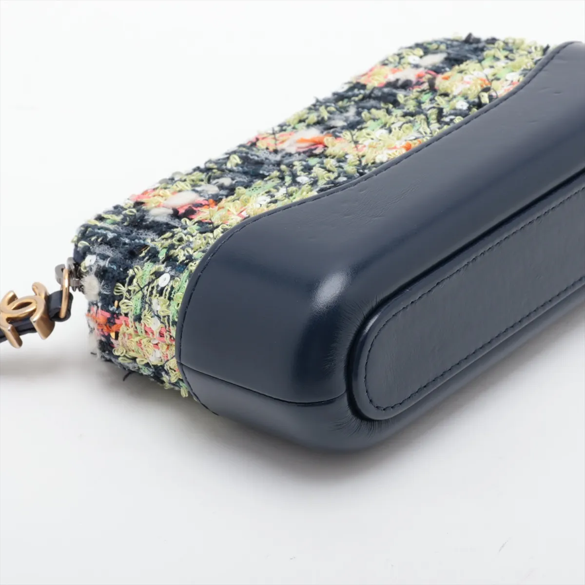 Gabrielle de Chanel Tweed x Leather Chain Wallet, Navy, Gold x Silver Hardware, 29387949, Serial Number 29 — view 4